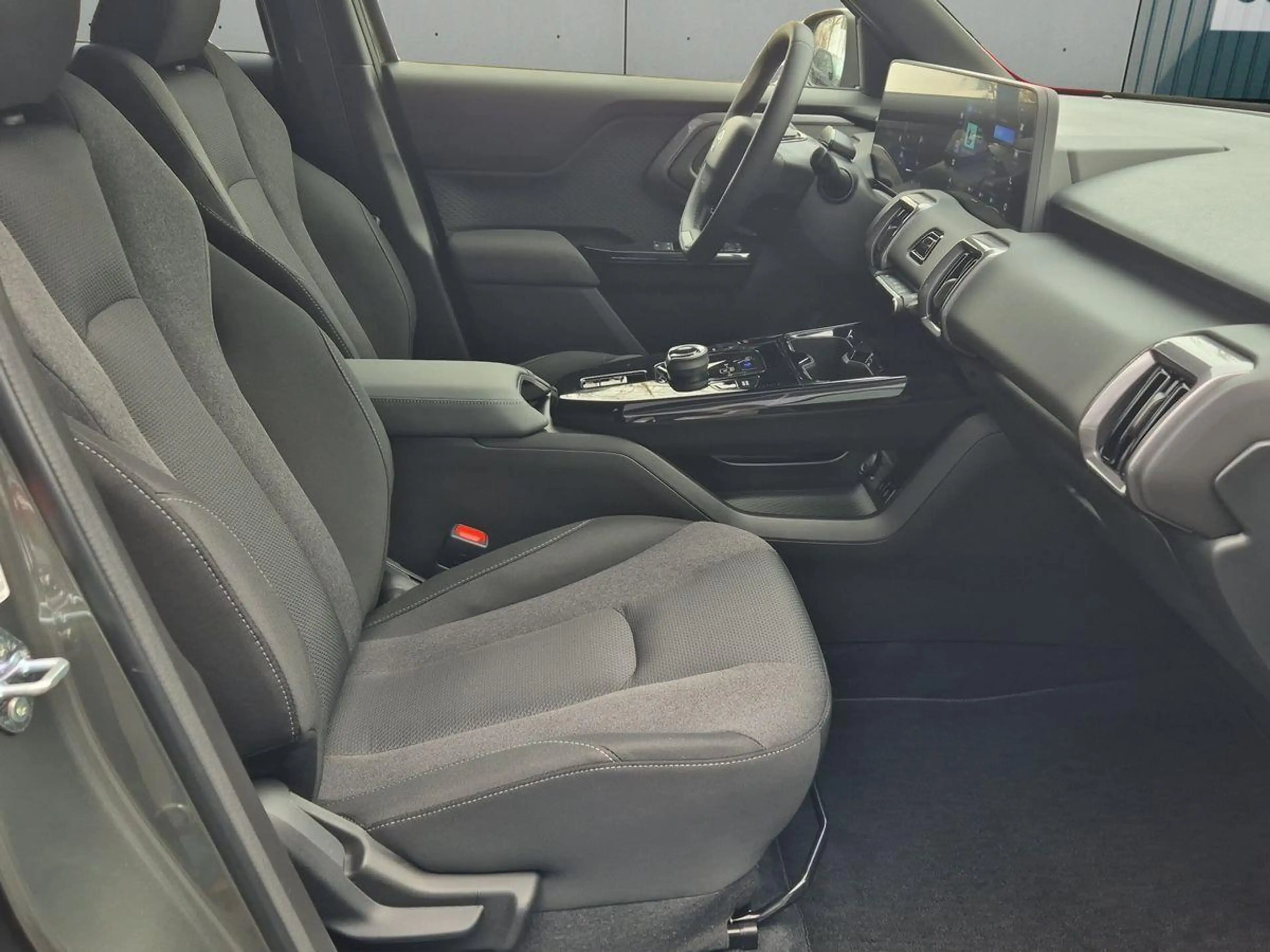 Toyota Urban Cruiser Teamplayer 61KWh Navi+ACC+SHZ+DAB — photo 11