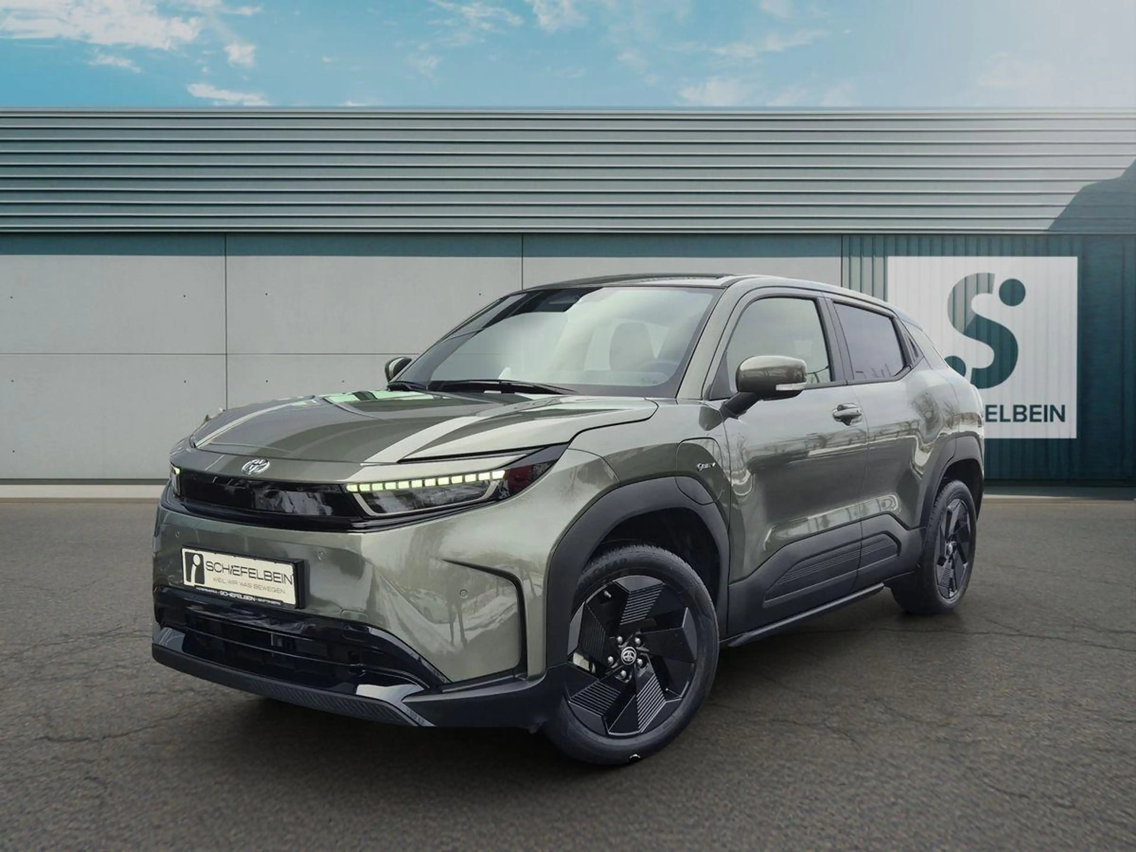 Toyota Urban Cruiser Teamplayer 61KWh Navi+ACC+SHZ+DAB — photo 3