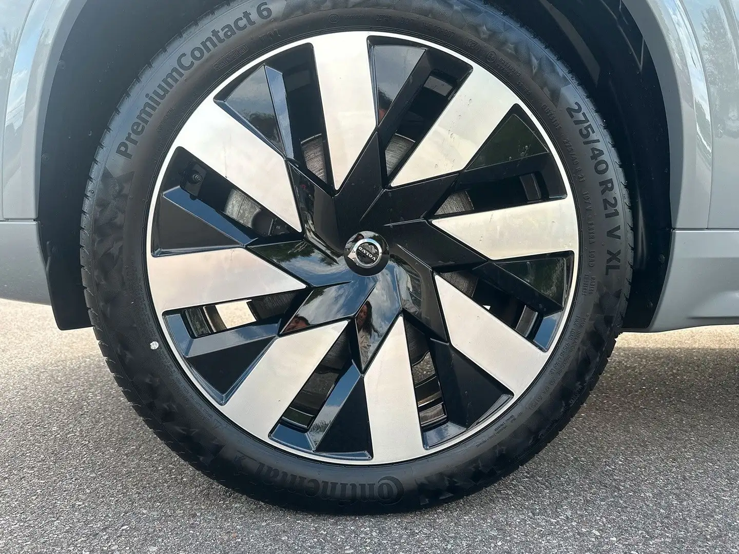 Volvo XC90 T8 AWD Recharge Plus Bright 7-Sitzer ACC Gris - 2