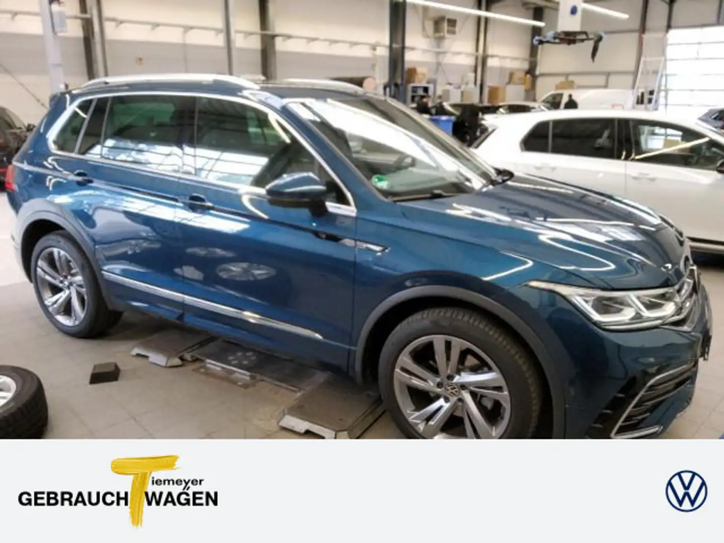 Volkswagen Tiguan 2.0 TDI DSG 4M R-LINE MATRIX VIRTUAL AHK Blau - 1