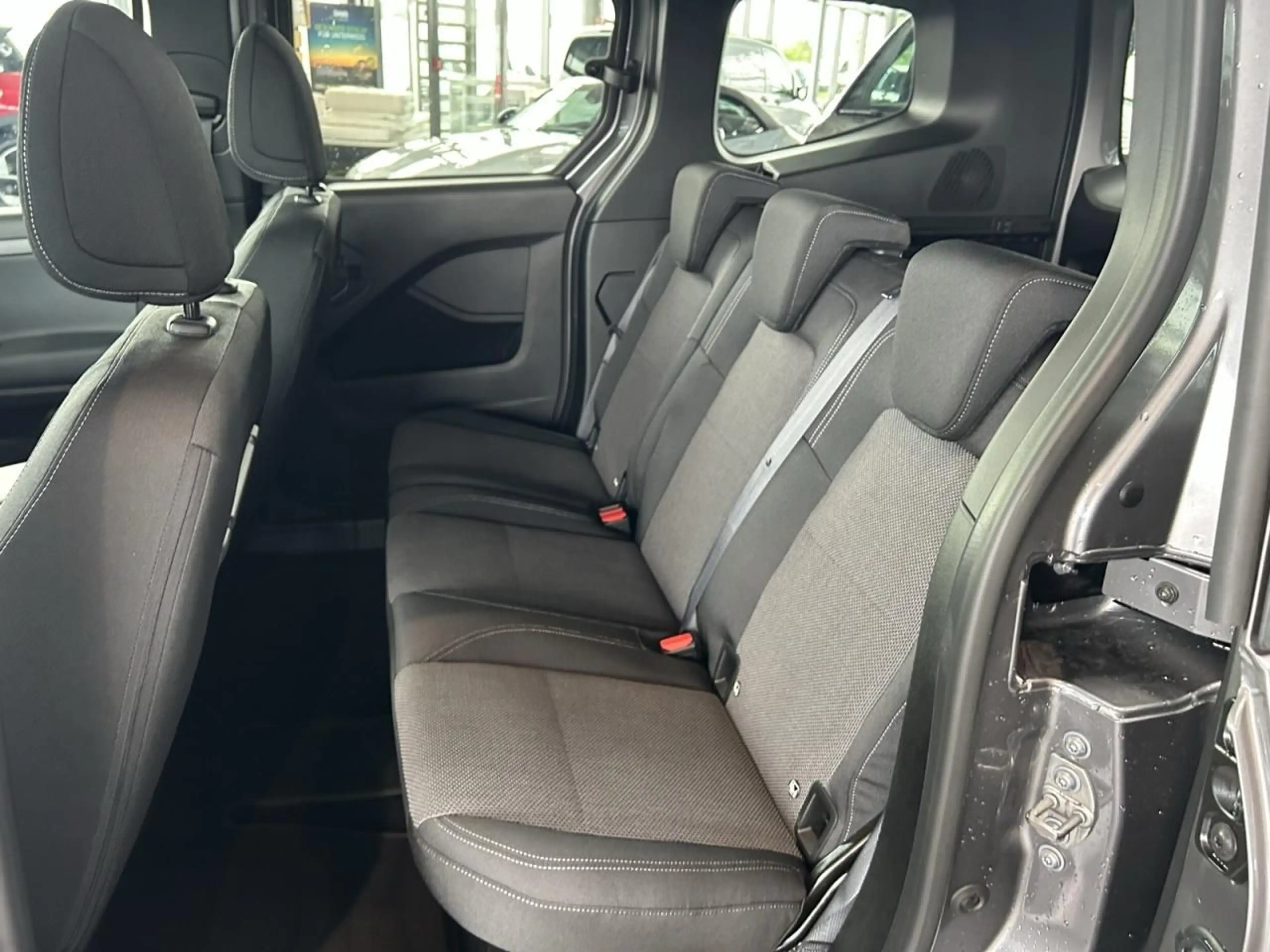 Mercedes-Benz Citan Tourer 110 CDI KAM+LED+NAVI+PDC+SHZ — photo 14