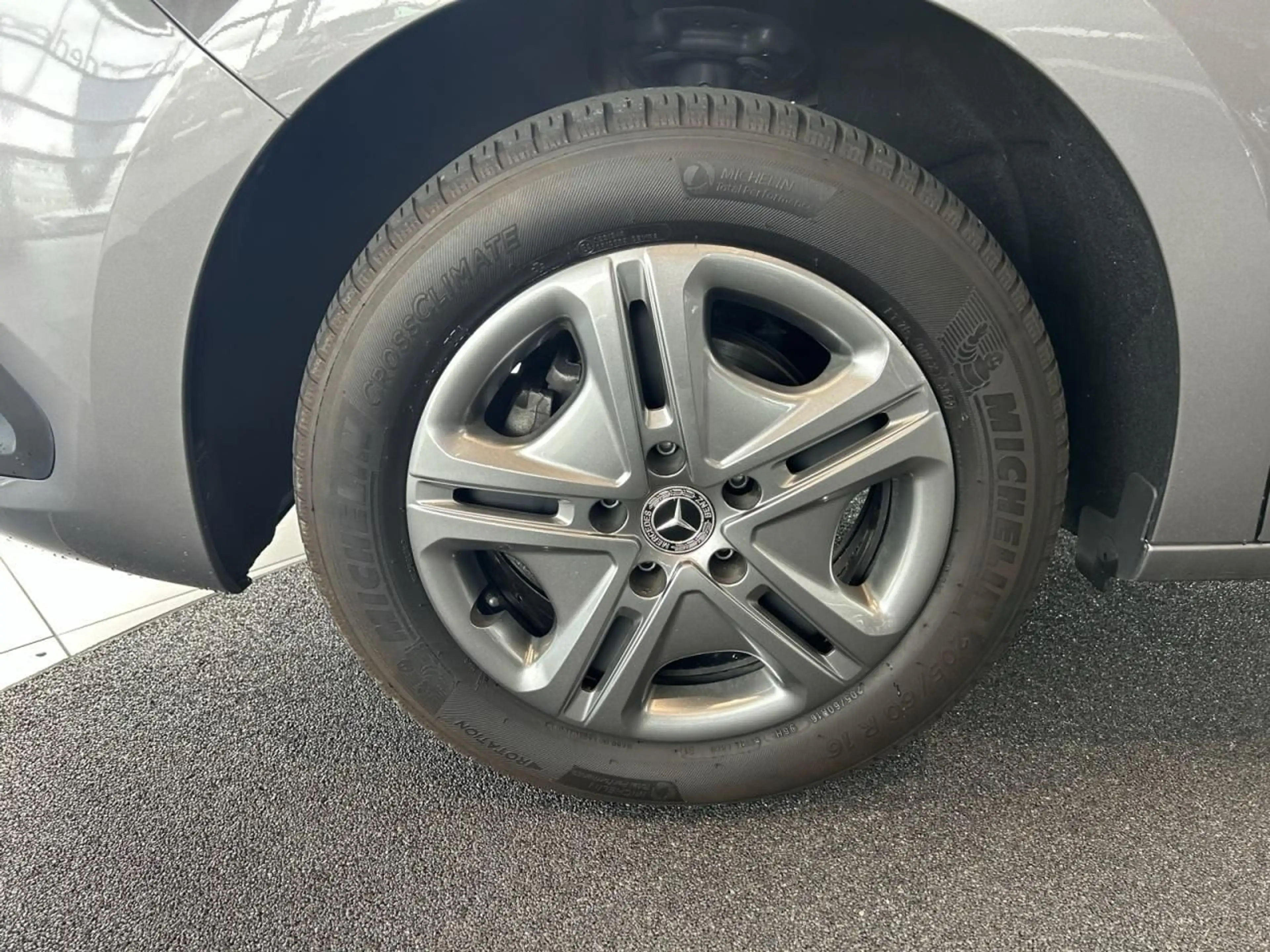 Mercedes-Benz Citan Tourer 110 CDI KAM+LED+NAVI+PDC+SHZ — photo 12