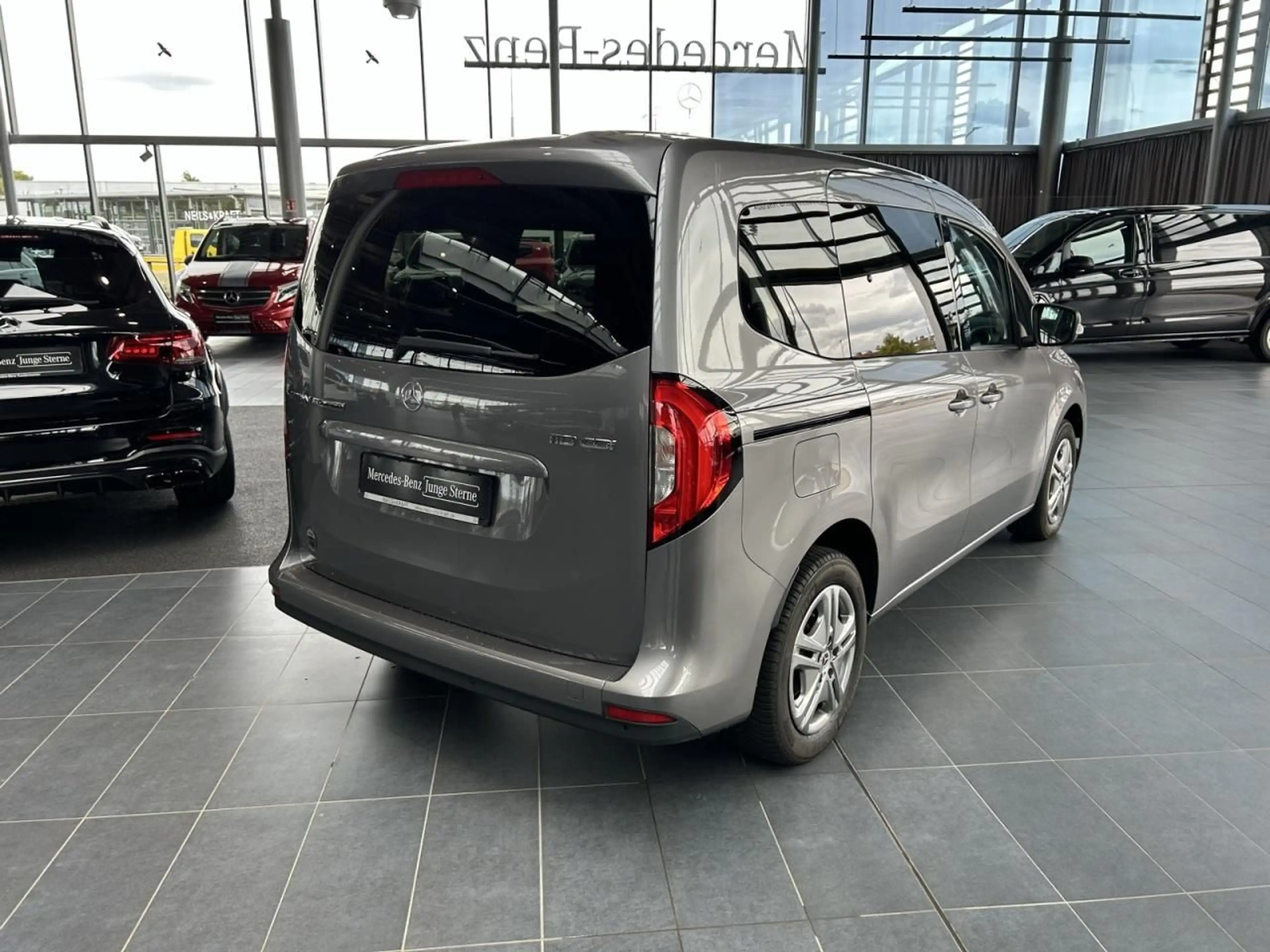Mercedes-Benz Citan Tourer 110 CDI KAM+LED+NAVI+PDC+SHZ — photo 7