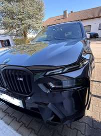 X7 M60i xDrive