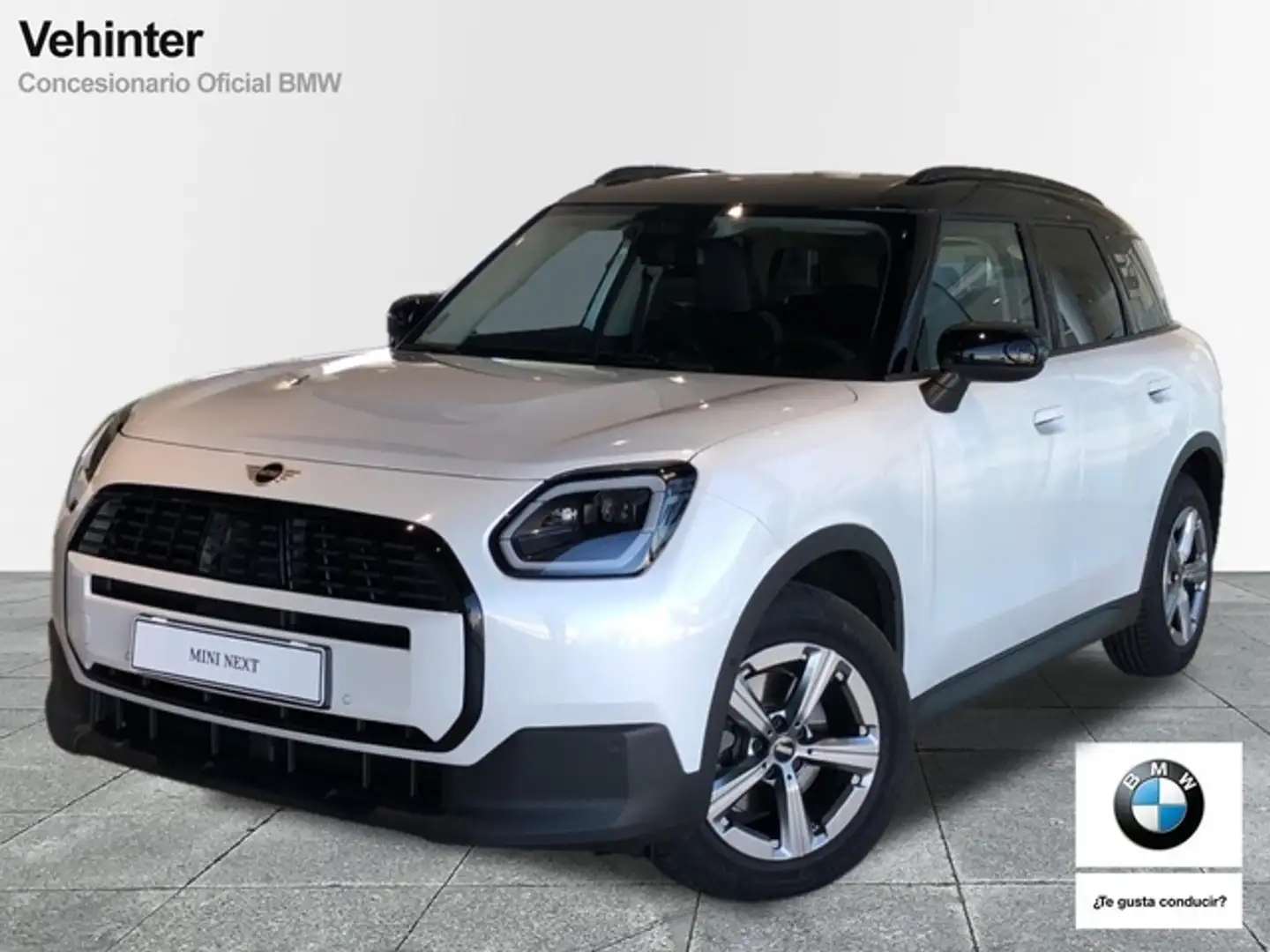 MINI One D Countryman Essential Wit - 1