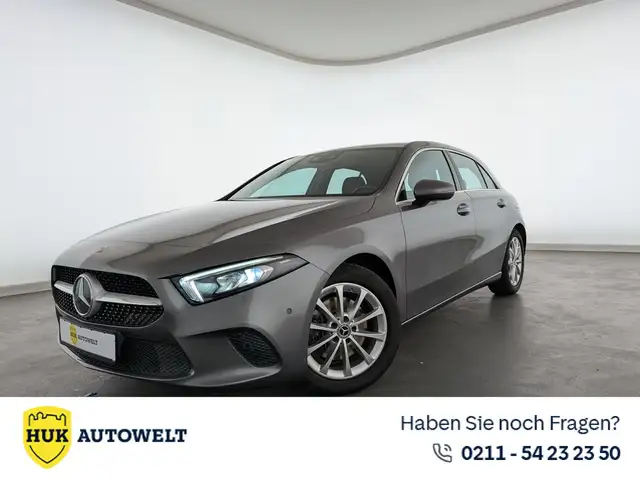 Mercedes-Benz A 220 Progressive 4Matic LED+NAVI+SHZ+AHK+PDC+ Klima/Park Assist./BC/Tempomat/L R Sensor/eFH./Komfortsitze vorn