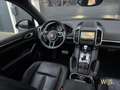 Porsche Cayenne 3.0 S E-Hybrid|NL AUTO|PANO|LEDER|SCHADE Zwart - thumbnail 32