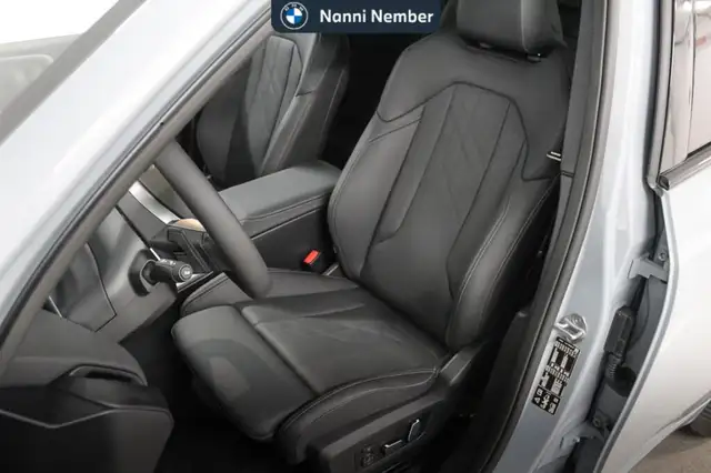 BMW X3 view 13