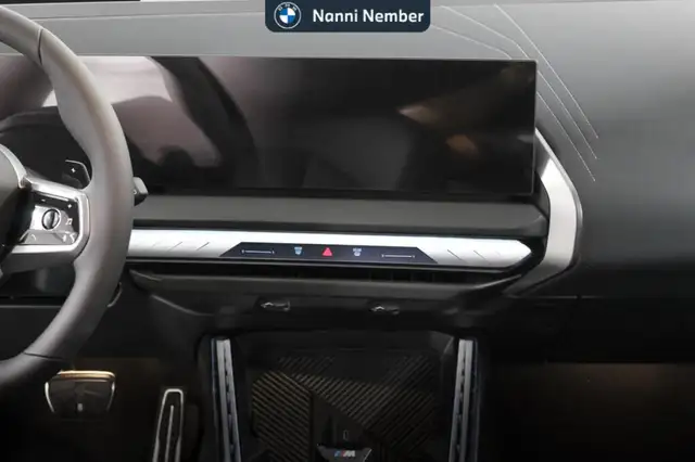 BMW X3 view 11
