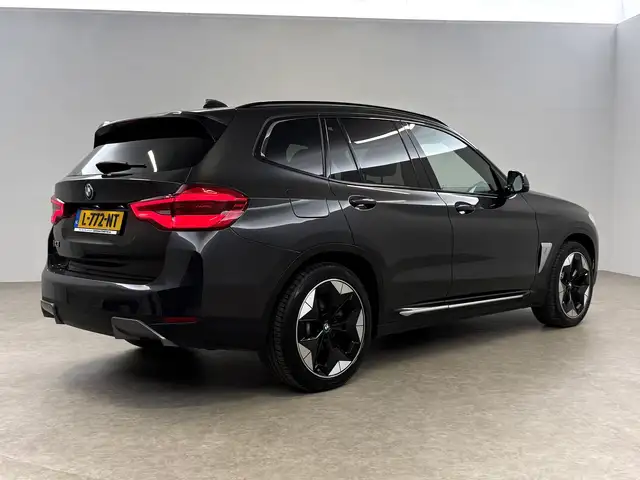BMW Ix3 view 14