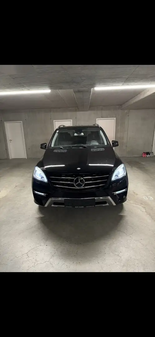 Mercedes-Benz ML 350 BlueTEC 4MATIC Aut. DPF Schwarz - 1