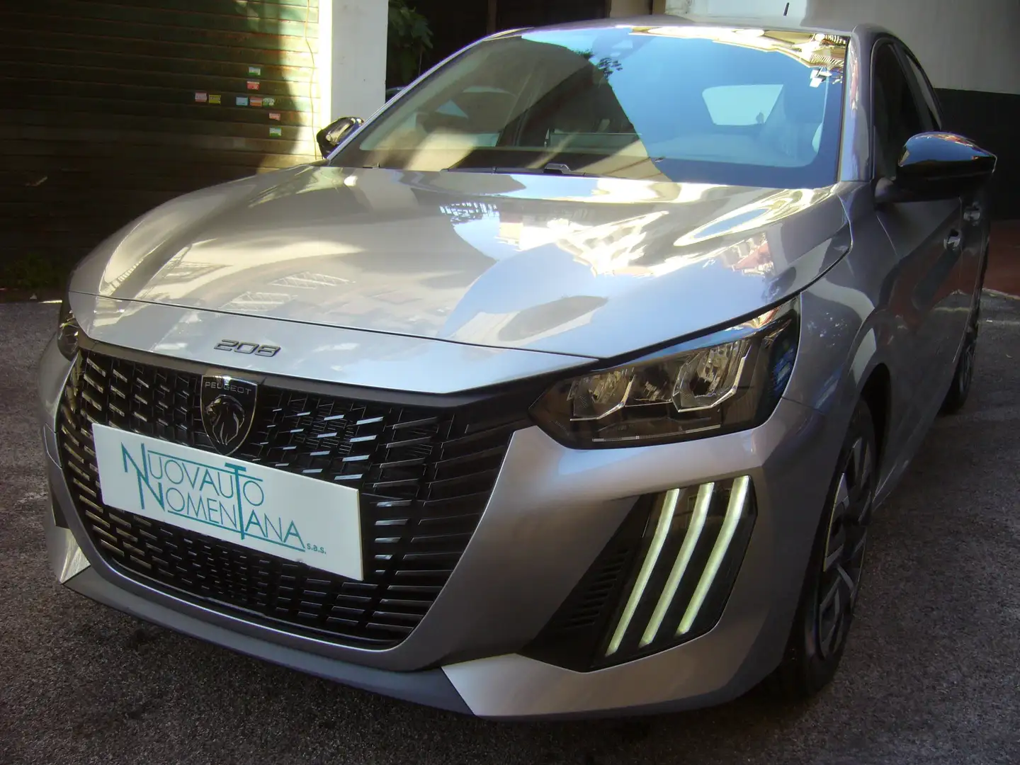 Peugeot 208 PureTech Style 75CV  Stop&Start  5Porte Km0 Grigio - 1