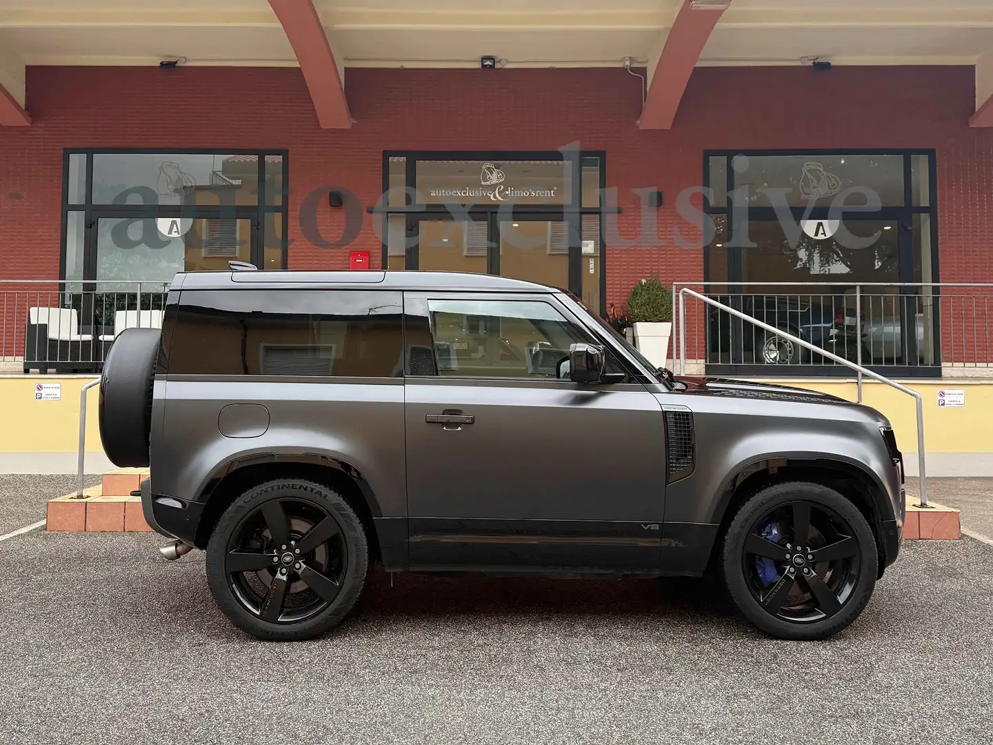 Land Rover Defender DEFENDER 90 5.0 AWD Auto Carpathian Edition Gris - 2