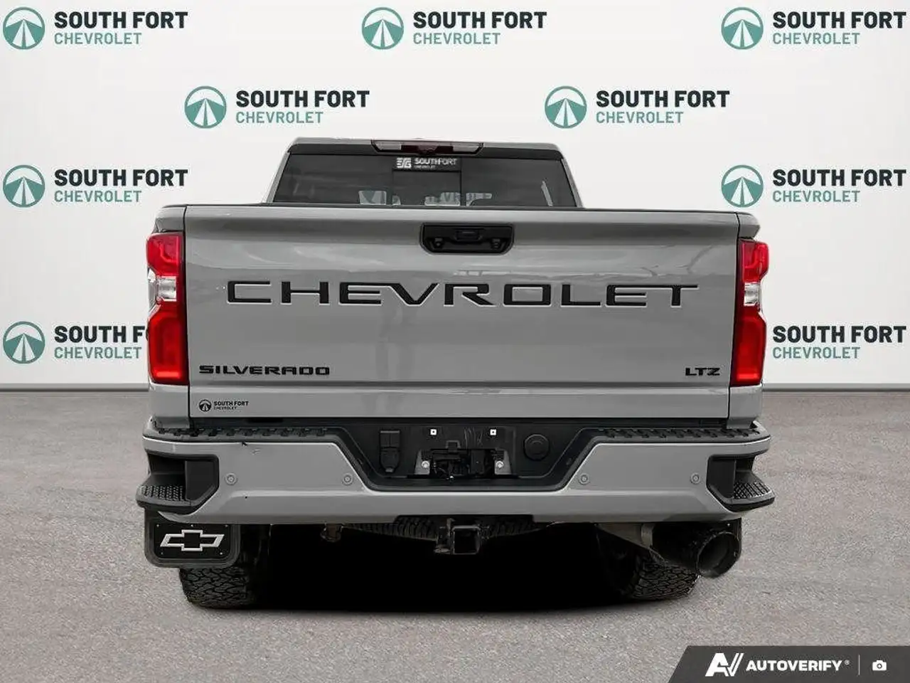 Chevrolet Silverado 2500 снимка Chevrolet Silverado 2500