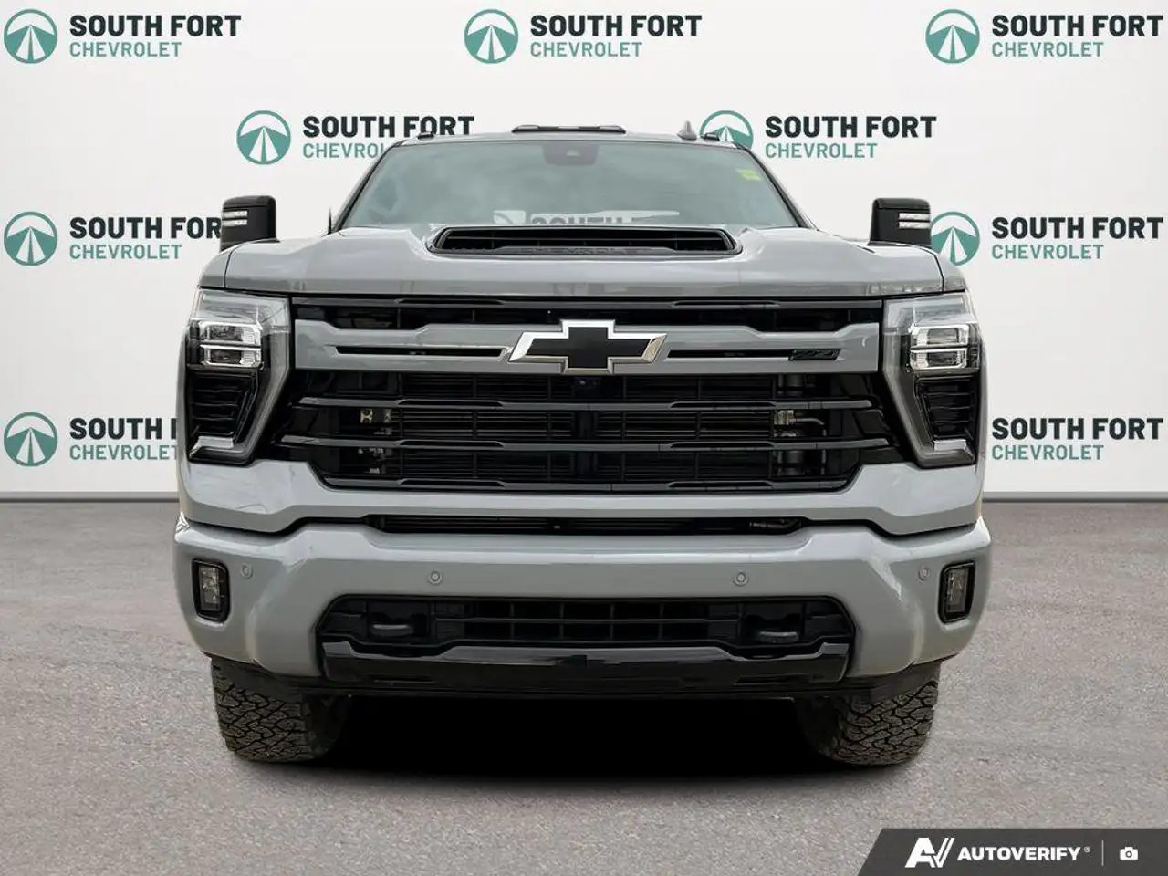 Chevrolet Silverado 2500 снимка Chevrolet Silverado 2500