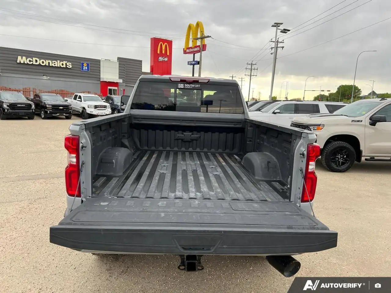 Chevrolet Silverado 2500 снимка Chevrolet Silverado 2500