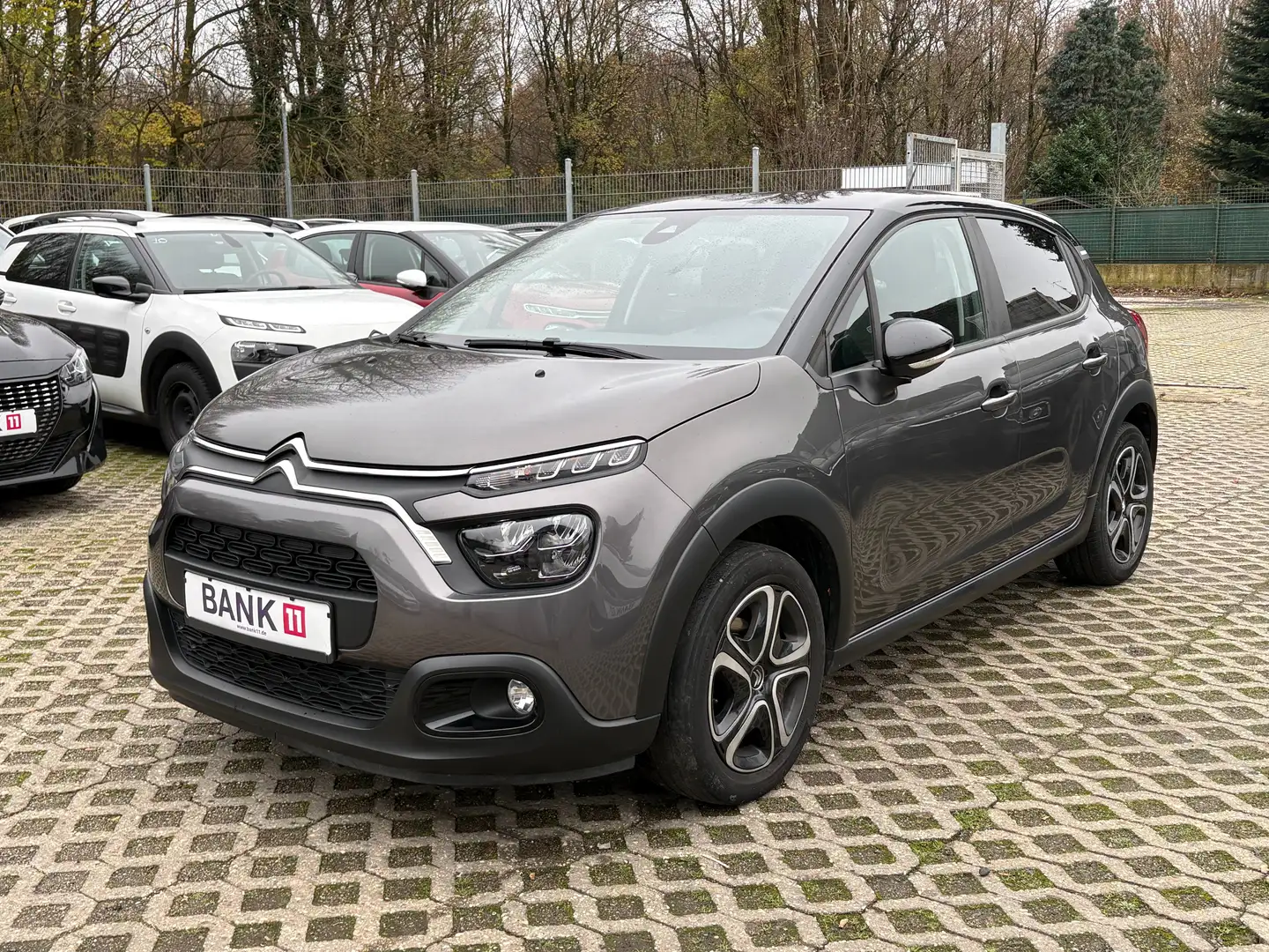 Citroen C3 1,2i*Navi*Apple Carplay*Android Auto.* Grau - 1