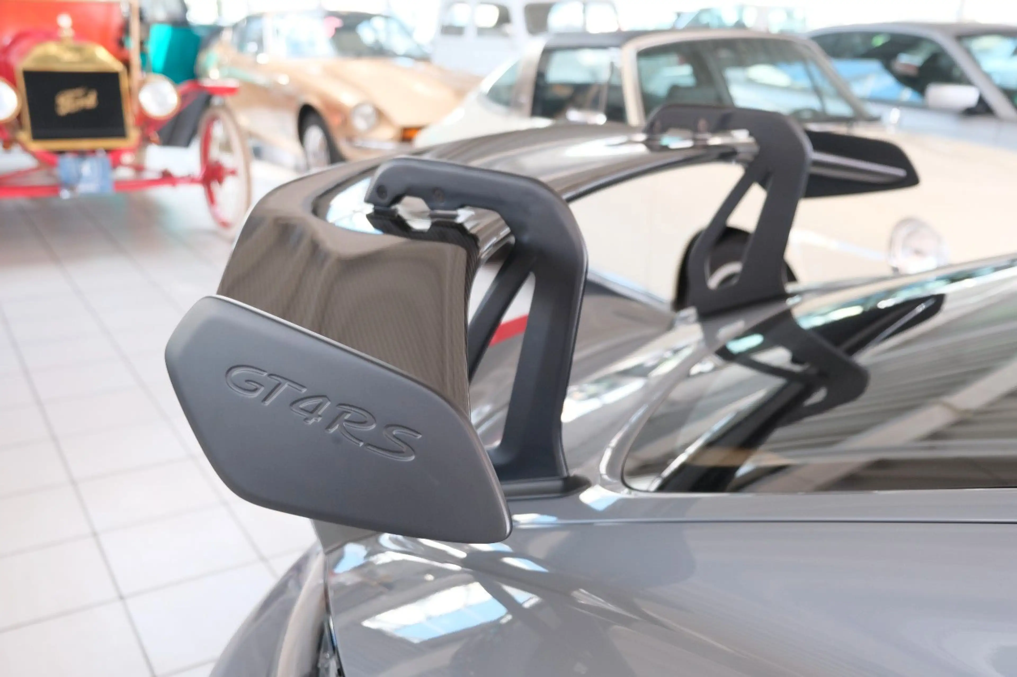 Porsche Cayman GT4 RS/Weissach/PCCB/Approved 2028 — photo 10