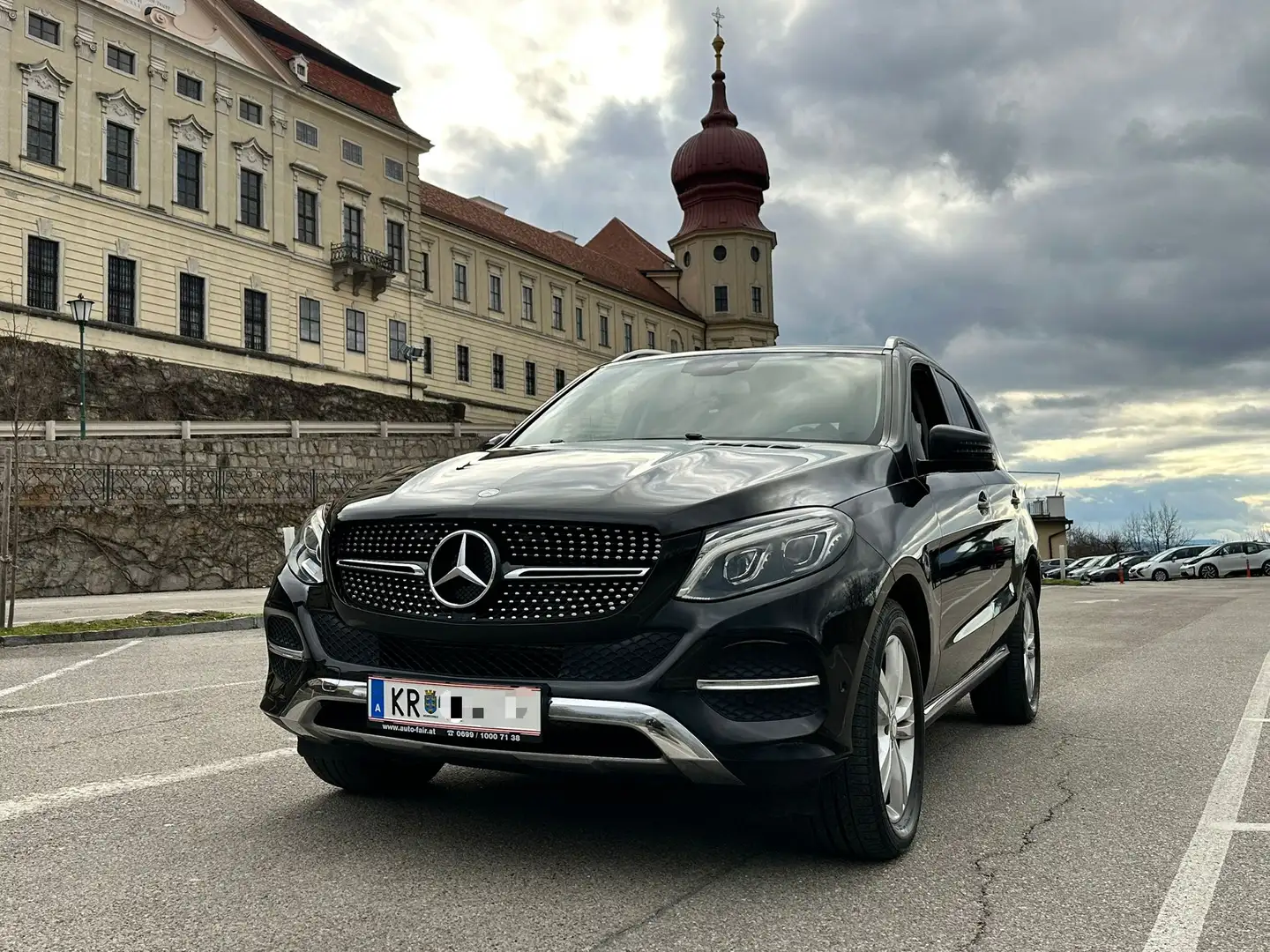 Mercedes-Benz GLE 250 GLE 250 d 4Matic Aut. Schwarz - 1