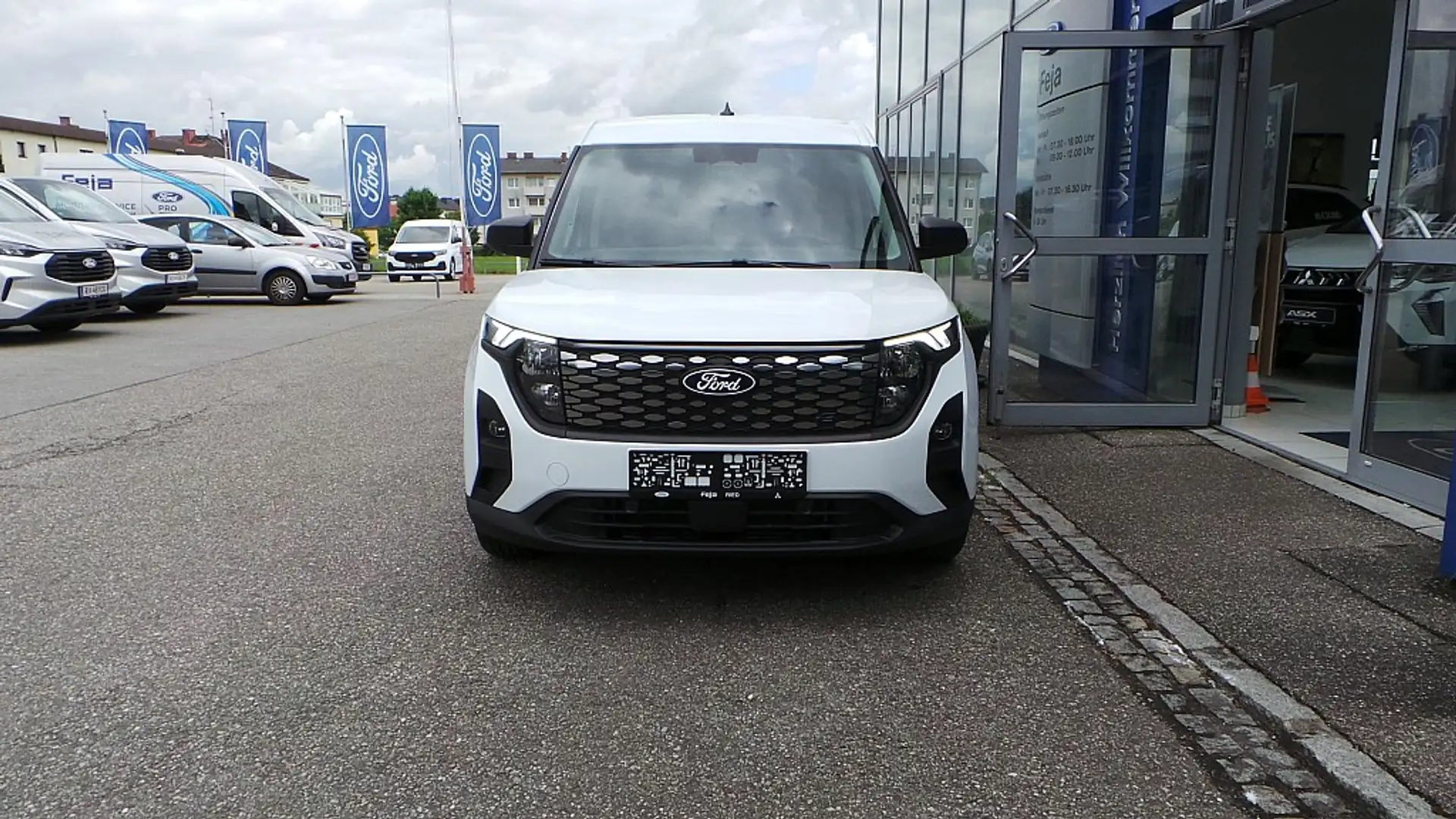 Ford Transit Courier Transit Courier Elektro 100kW Trend Weiß - 2