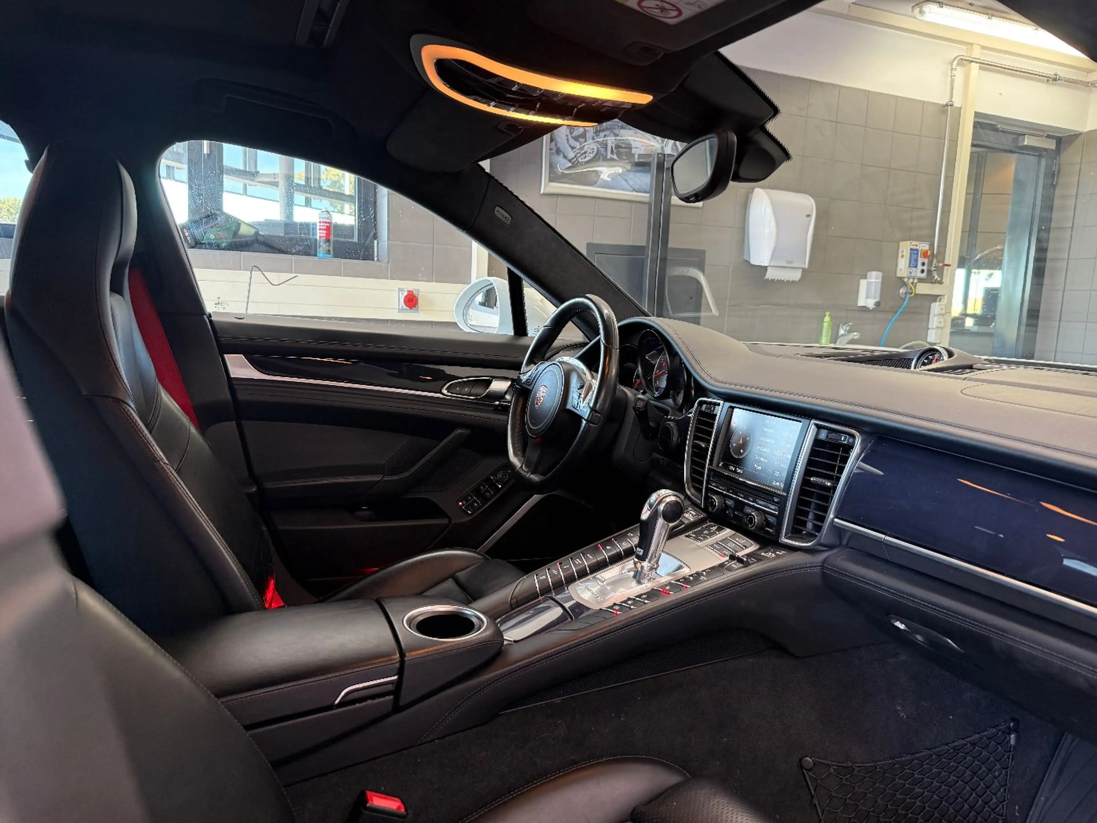 Porsche Panamera GTS | Standheizung | Burmester Surround — photo 14