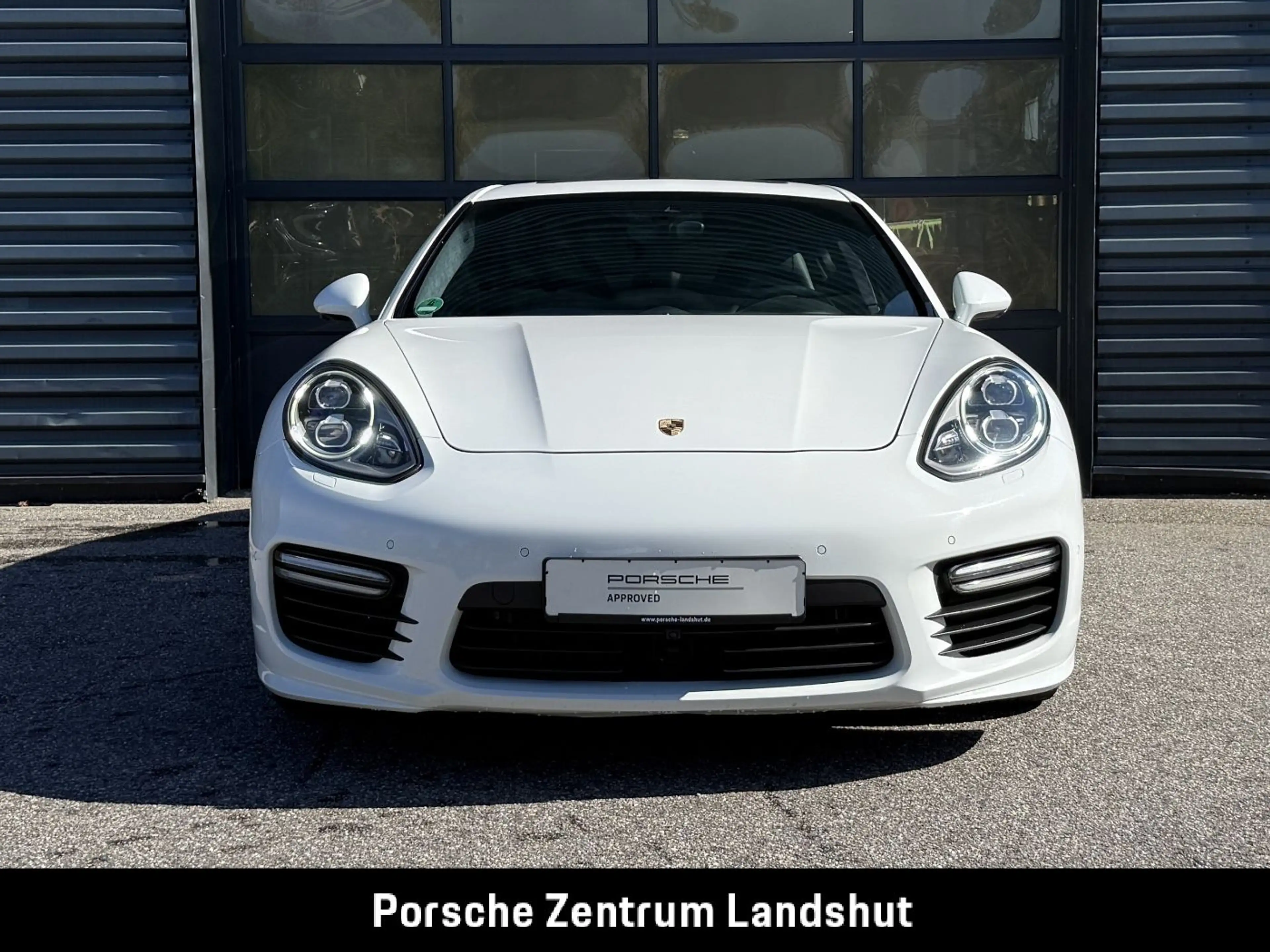 Porsche Panamera GTS | Standheizung | Burmester Surround — photo 9