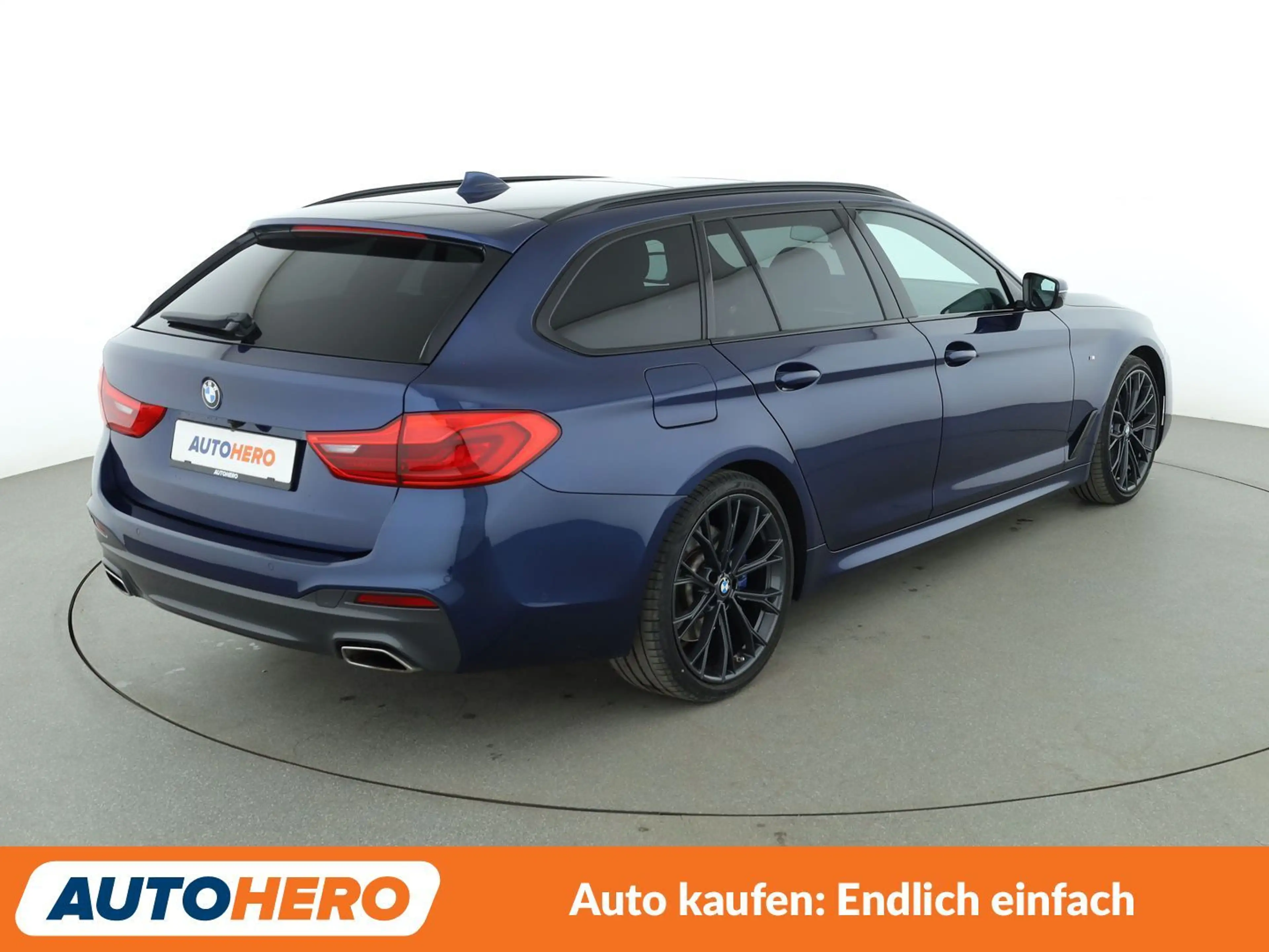 BMW 525 525d M Sport Aut.*NAVI*HUD*CAM*TEMPO*SHZ*ALU* — photo 6