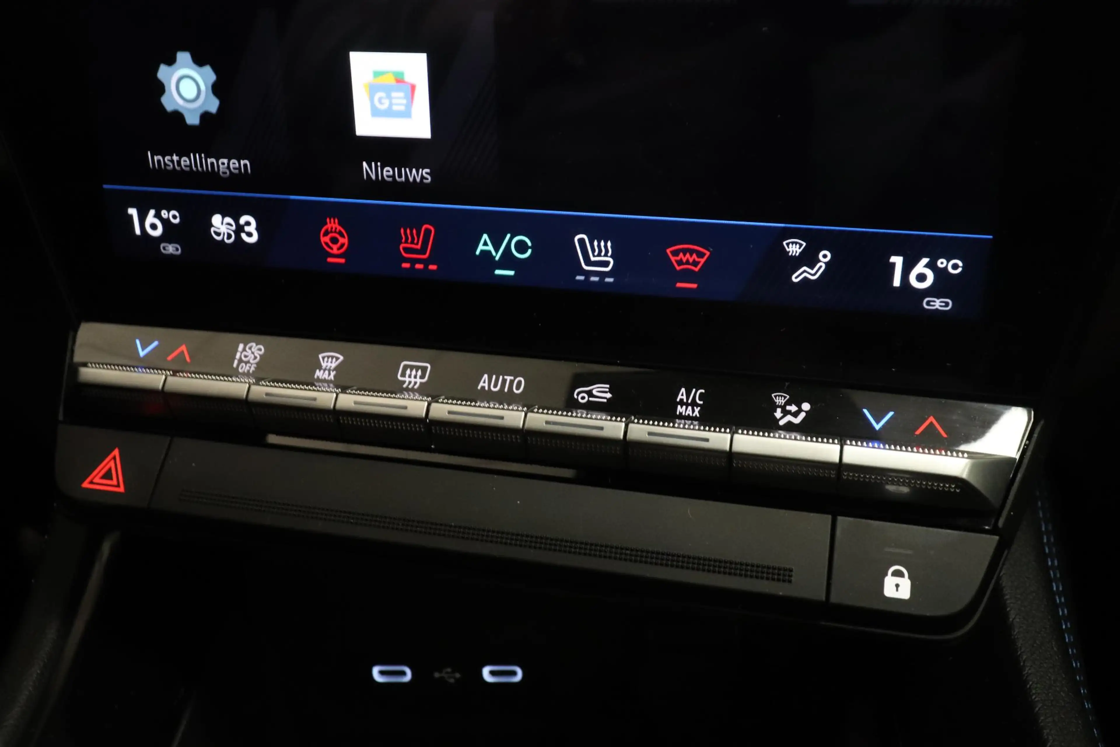 Renault Austral 1.2 E-Tech full hybrid 200 Esprit Alpine | Panoram — photo 13