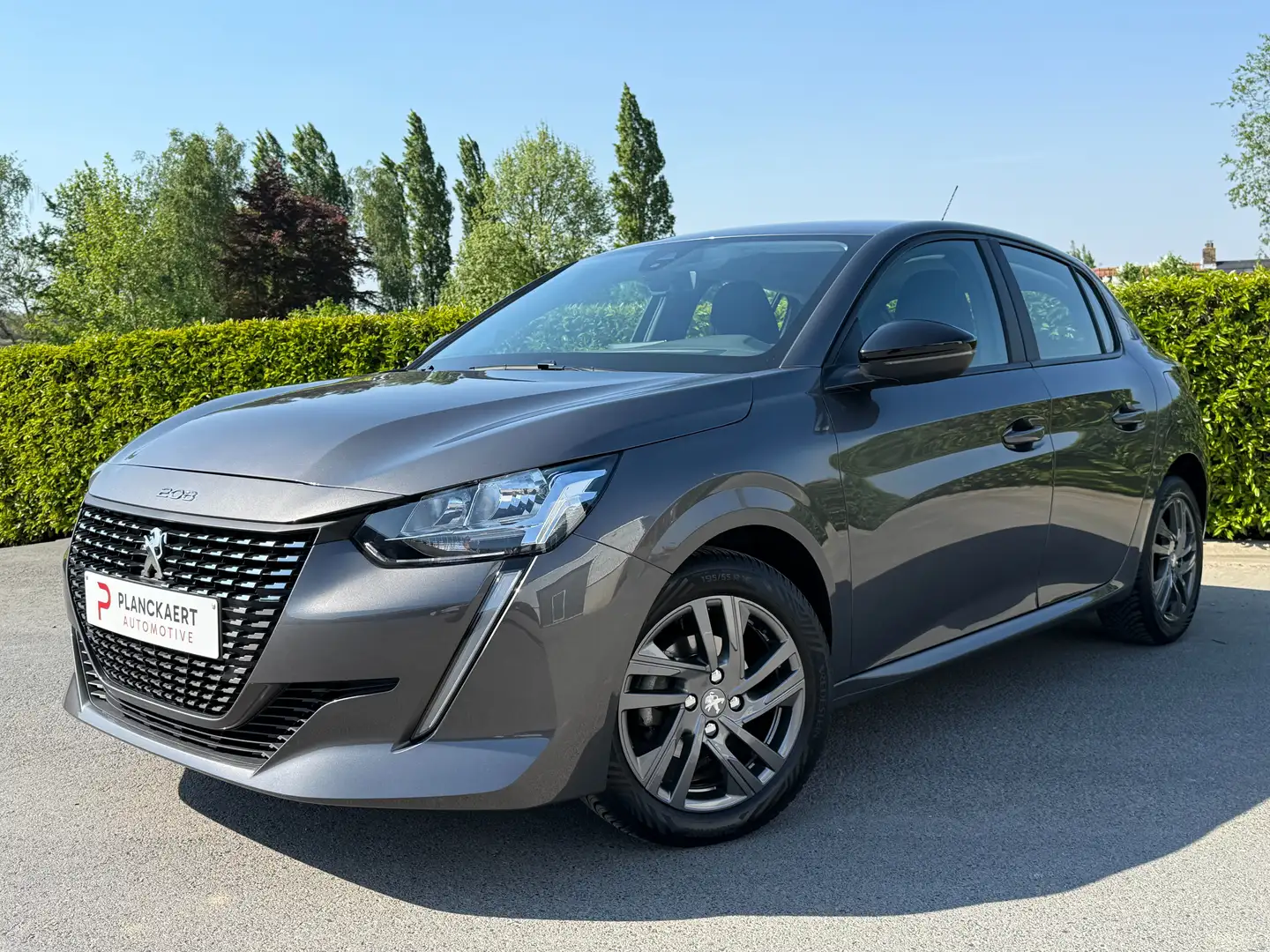 Peugeot 208 1.2i Benzine *Carplay/Pdc/Navi/Bluetooth/Alu/Airco Gris - 2