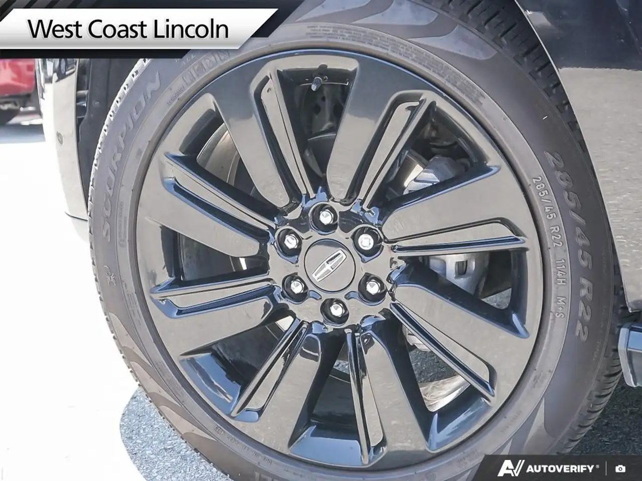 Lincoln Navigator снимка Lincoln Navigator