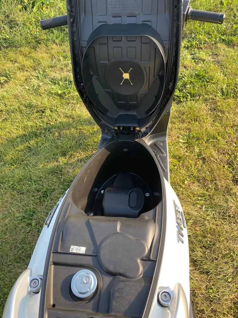 Peugeot Tweet Wit - 2