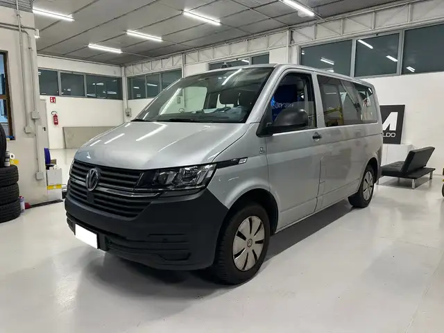 Volkswagen T7 Transporter PREZZO IVATO