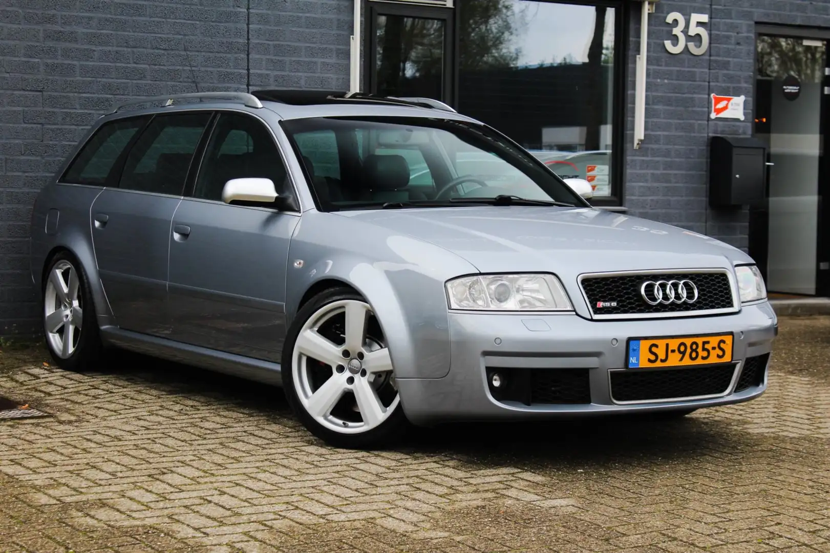 Audi RS6 Avant 4.2 quattro A6, V8 450pk, Nette auto! NAP Gri - 2