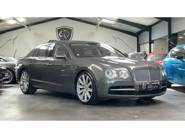Bentley Flying Spur 6.0 W12 BITURBO 625 MULLINER / AWD / BOITE AUTO / PEINTURE NEUVE