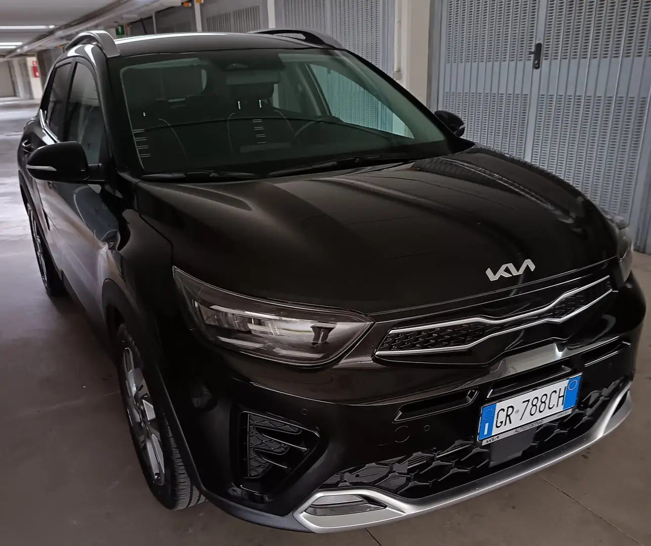 Kia Stonic Stonic+1.0+t-gdi+mhev+GT+Line+100cv+mt Nero - 2