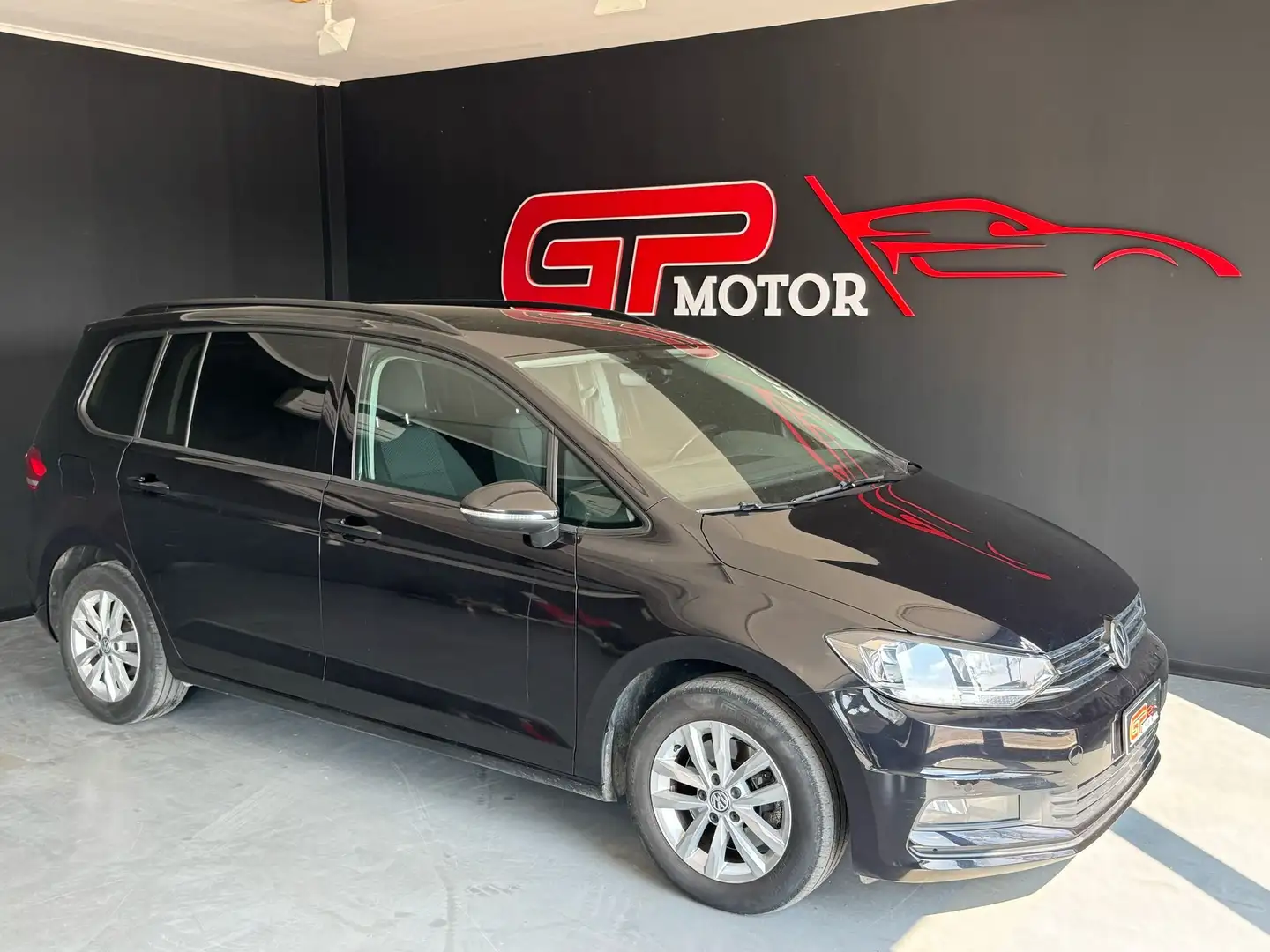 Volkswagen Touran Touran 1.6 tdi Executive 115cv DSG Nero - 1