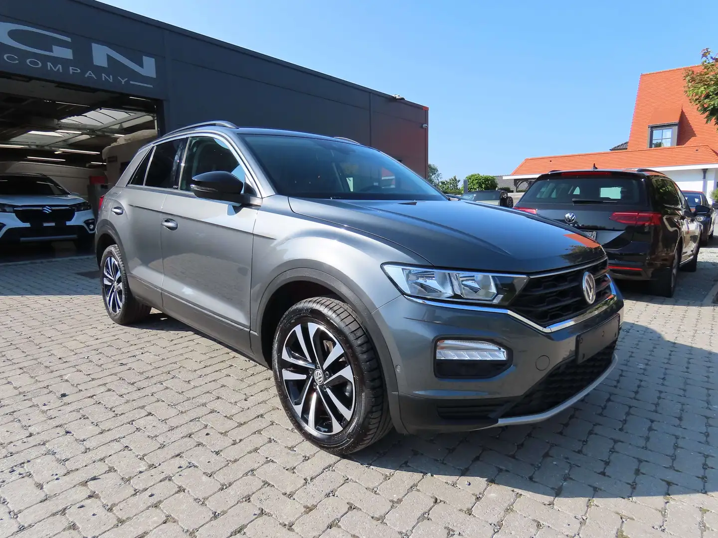 Volkswagen T-Roc 1.0 TSI Style OPF Gris - 1