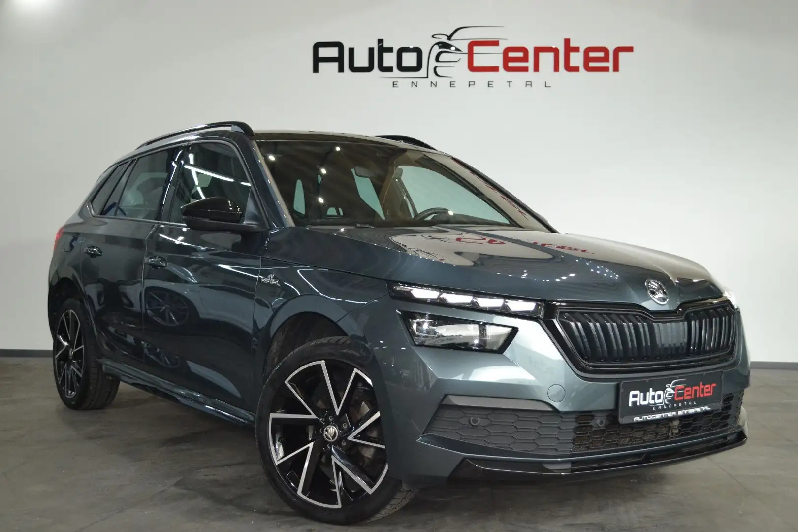 Skoda Kamiq Monte Carlo 1.5 *2.Hand*Pano*R-Kam*Keyless Grey - 2
