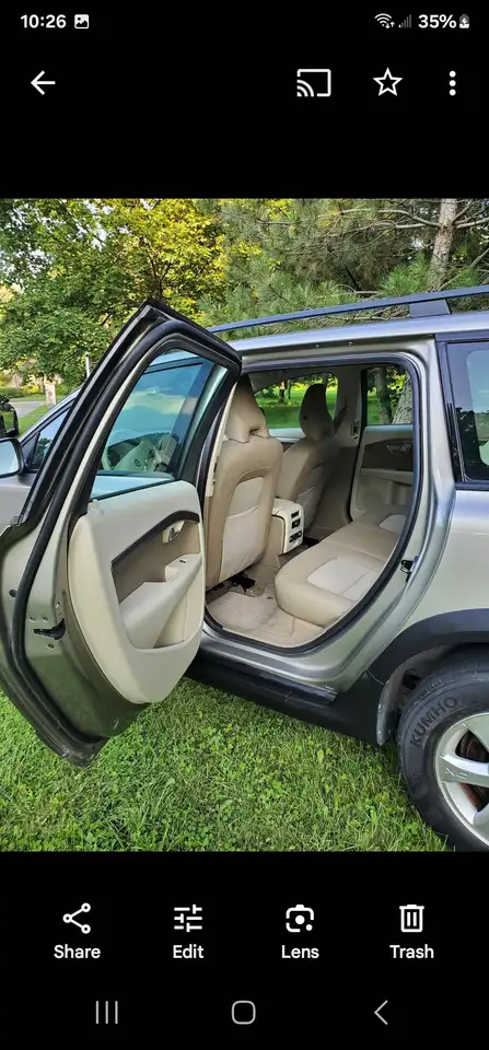 Volvo XC70 снимка Volvo XC70