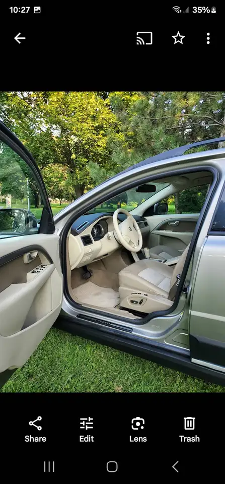 Volvo XC70 снимка Volvo XC70