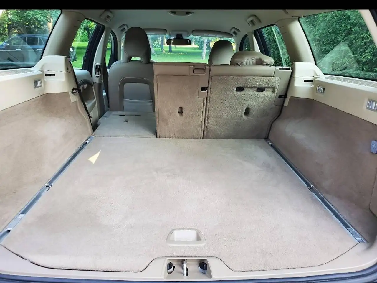 Volvo XC70 снимка Volvo XC70
