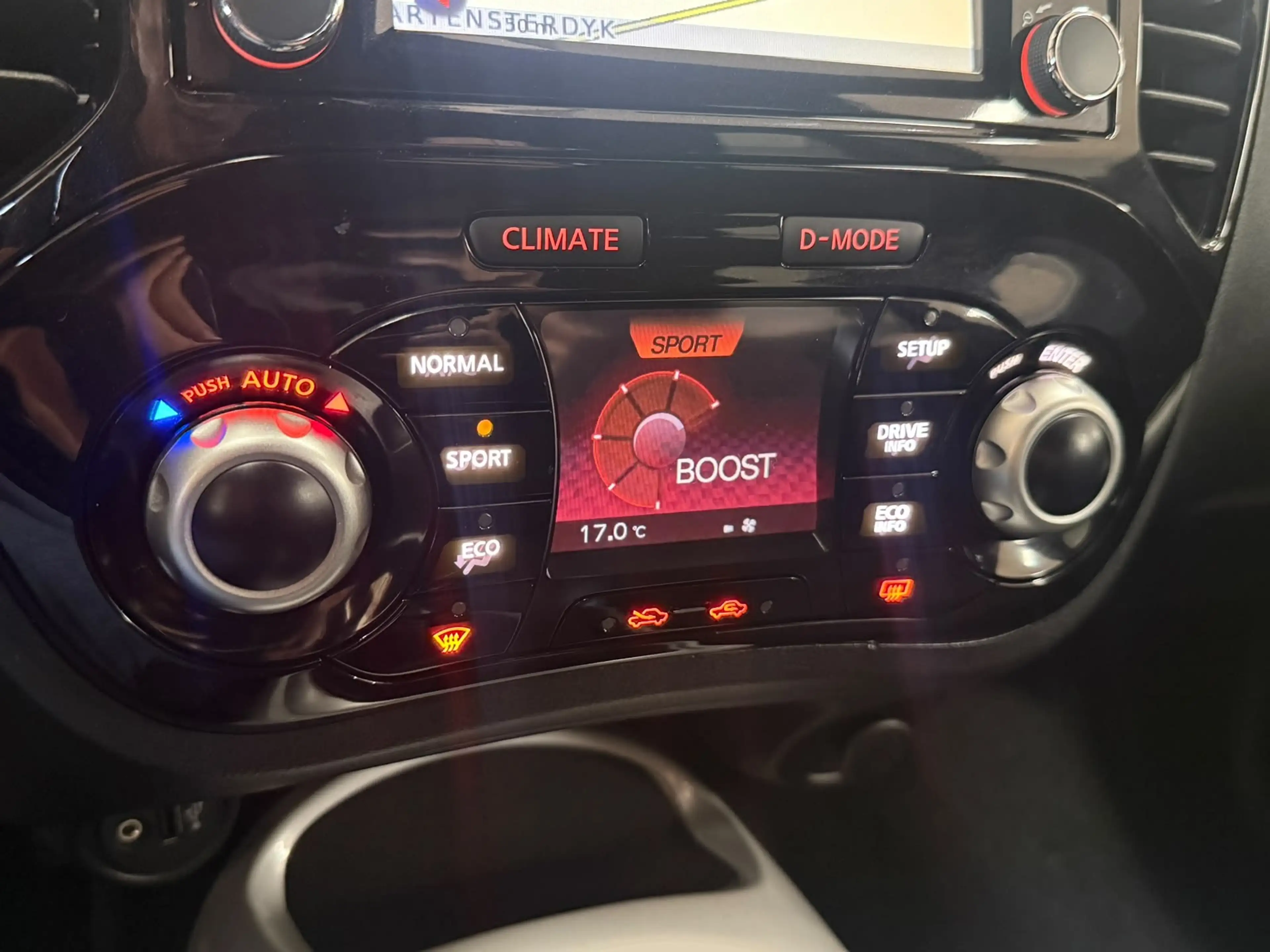 Nissan Juke 1.2 DIG-T S/S Connect Edition | BLISS | 360 | Trek — photo 17