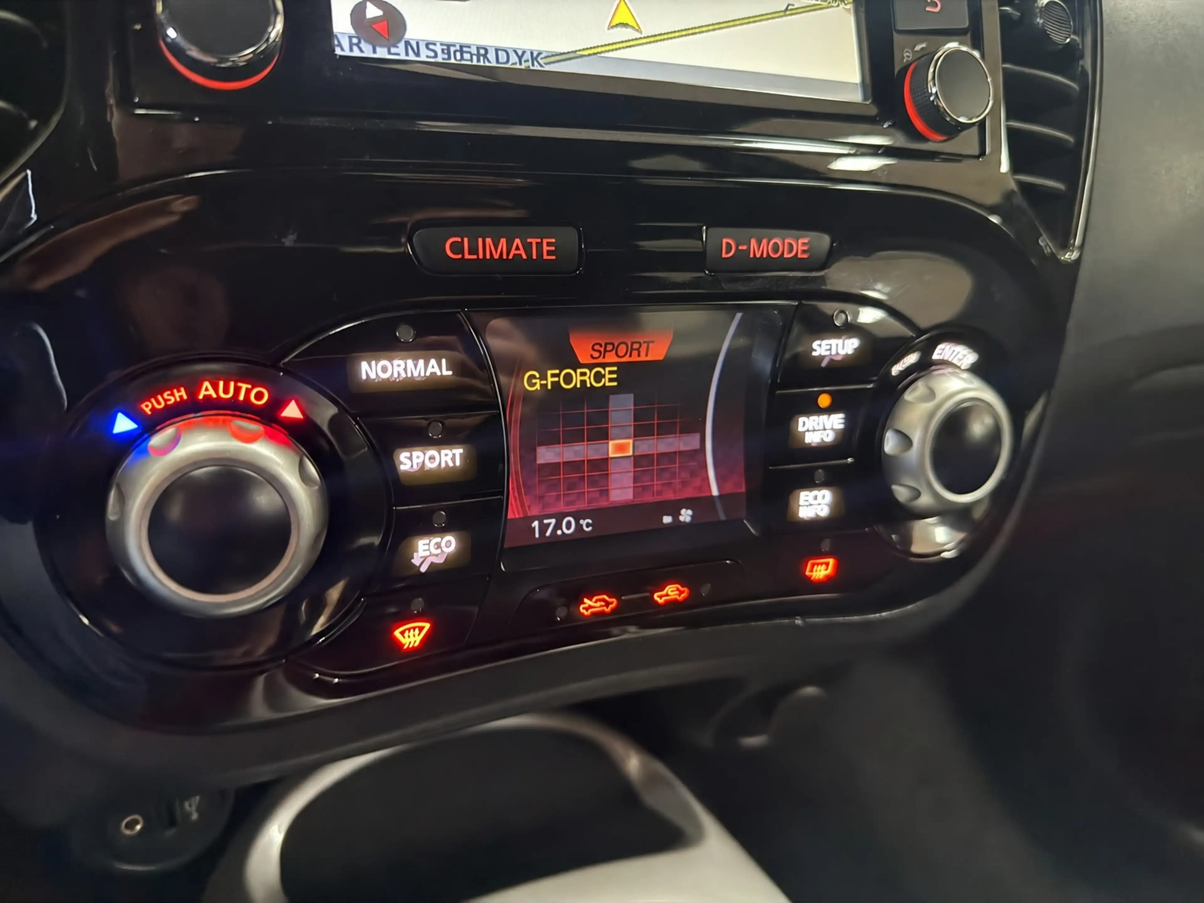 Nissan Juke 1.2 DIG-T S/S Connect Edition | BLISS | 360 | Trek — photo 16