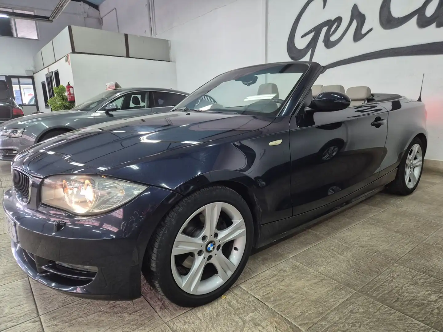 BMW 120 120d Cabrio Azul - 2