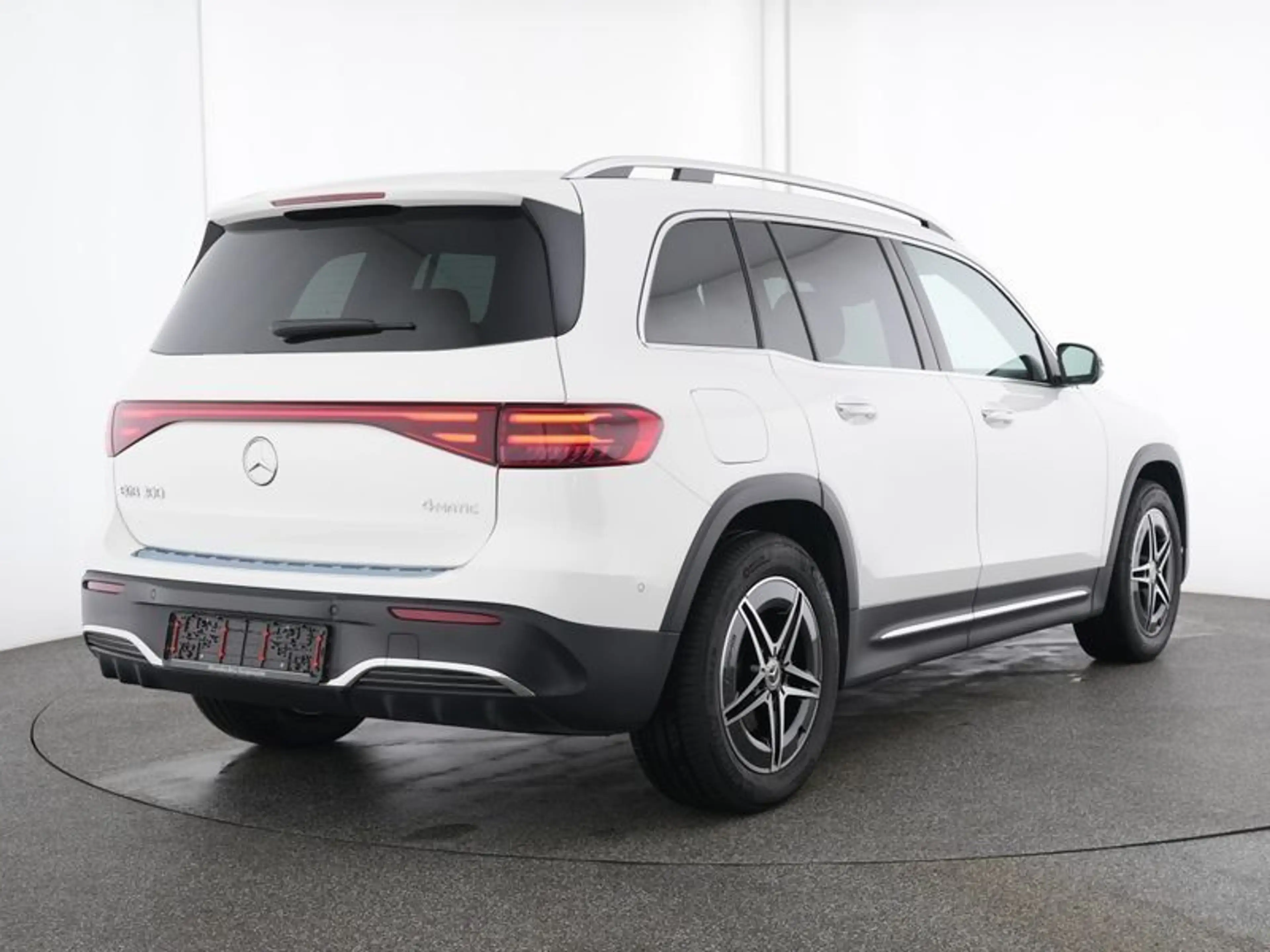 Mercedes-Benz EQB 300 4M AMG-ADVANCED+ MEMO FAP PANO 360° WDGS — photo 4