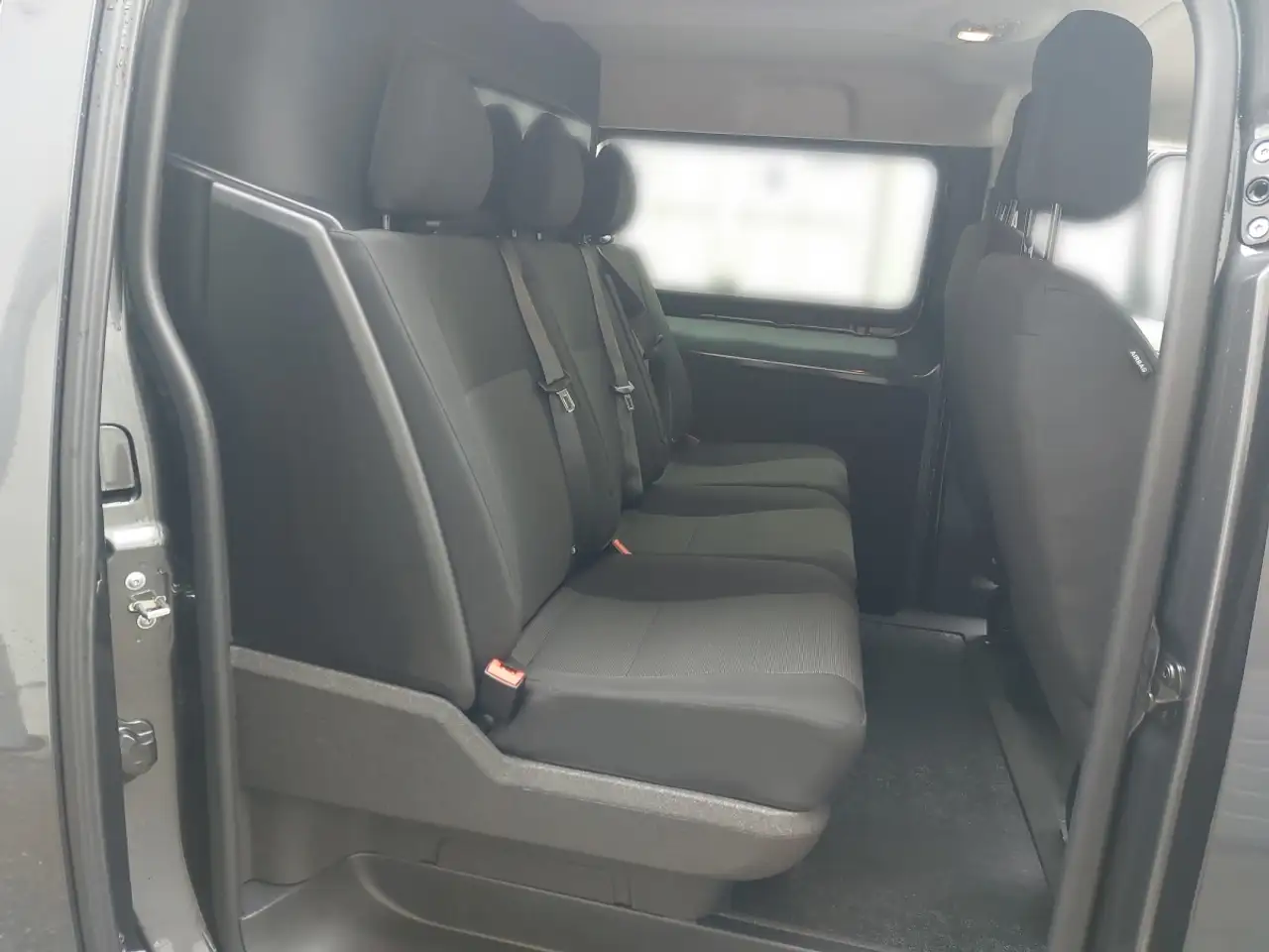 Fiat Scudo DoKa M BlueHDi 180 Automatik 10