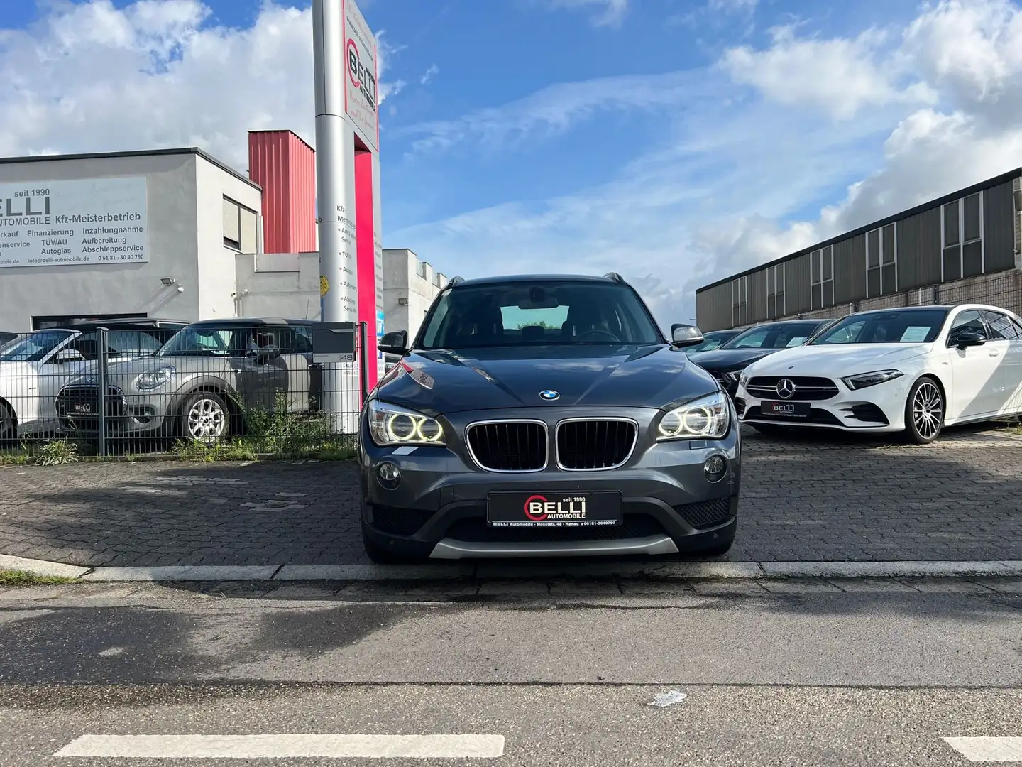 BMW X1 sDrive 18d Bi-Xenon Navi FINANZIERUNG Gris - 2