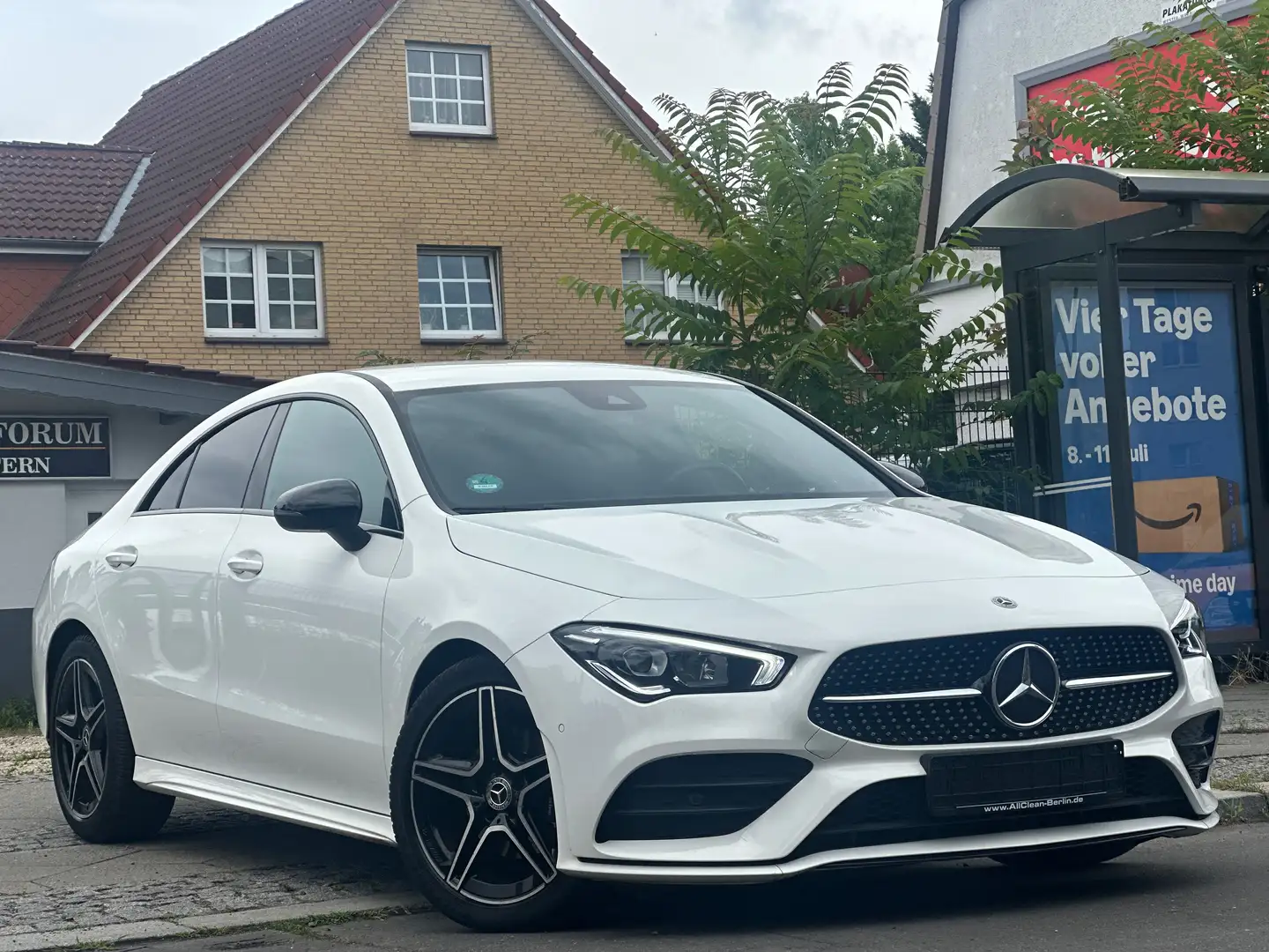 Mercedes-Benz CLA 180 CLA 180 AMG-line/Night-Paket/Alcantara/AHK Blanco - 2