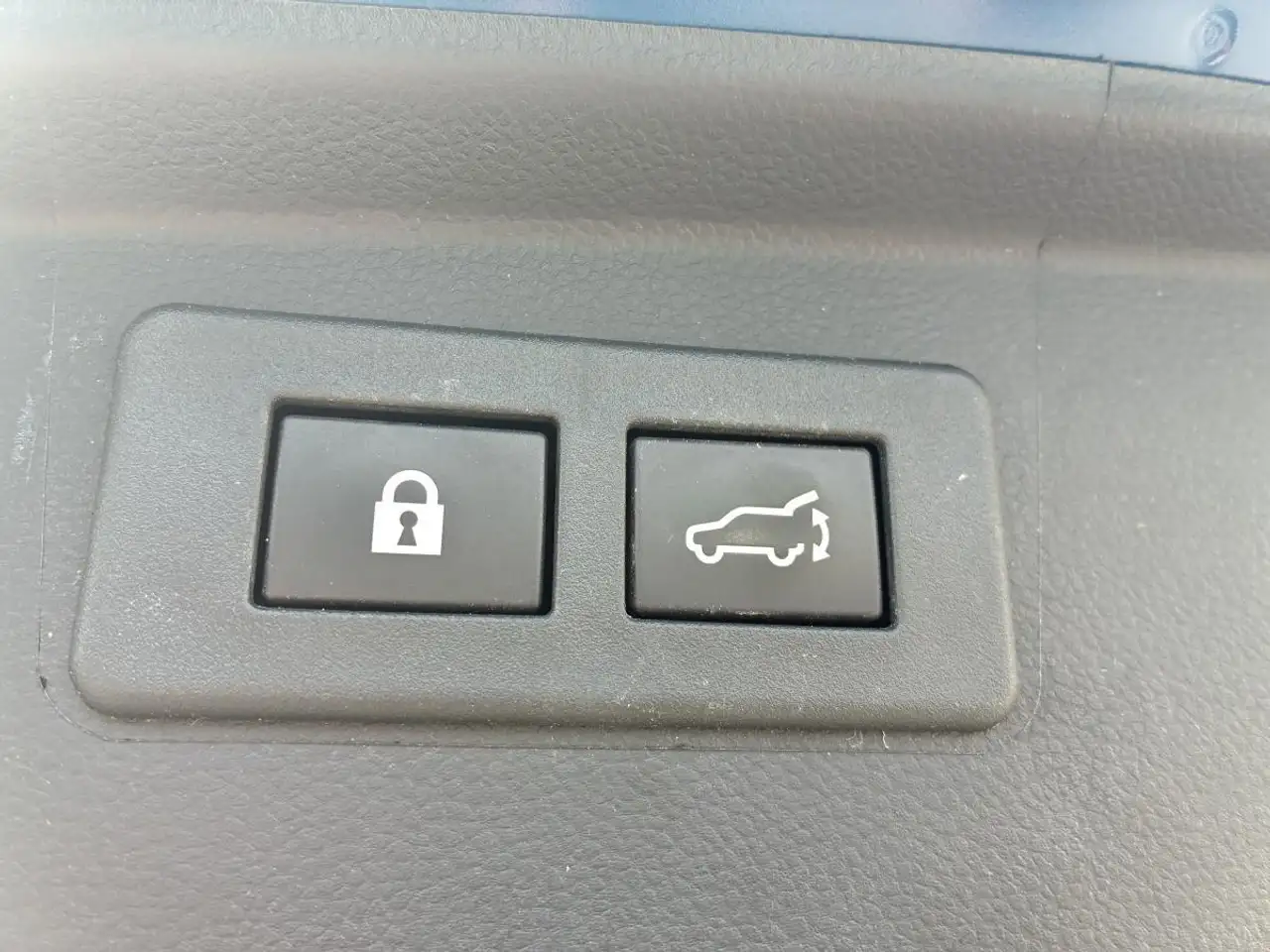 Subaru OUTBACK fotografie Subaru OUTBACK