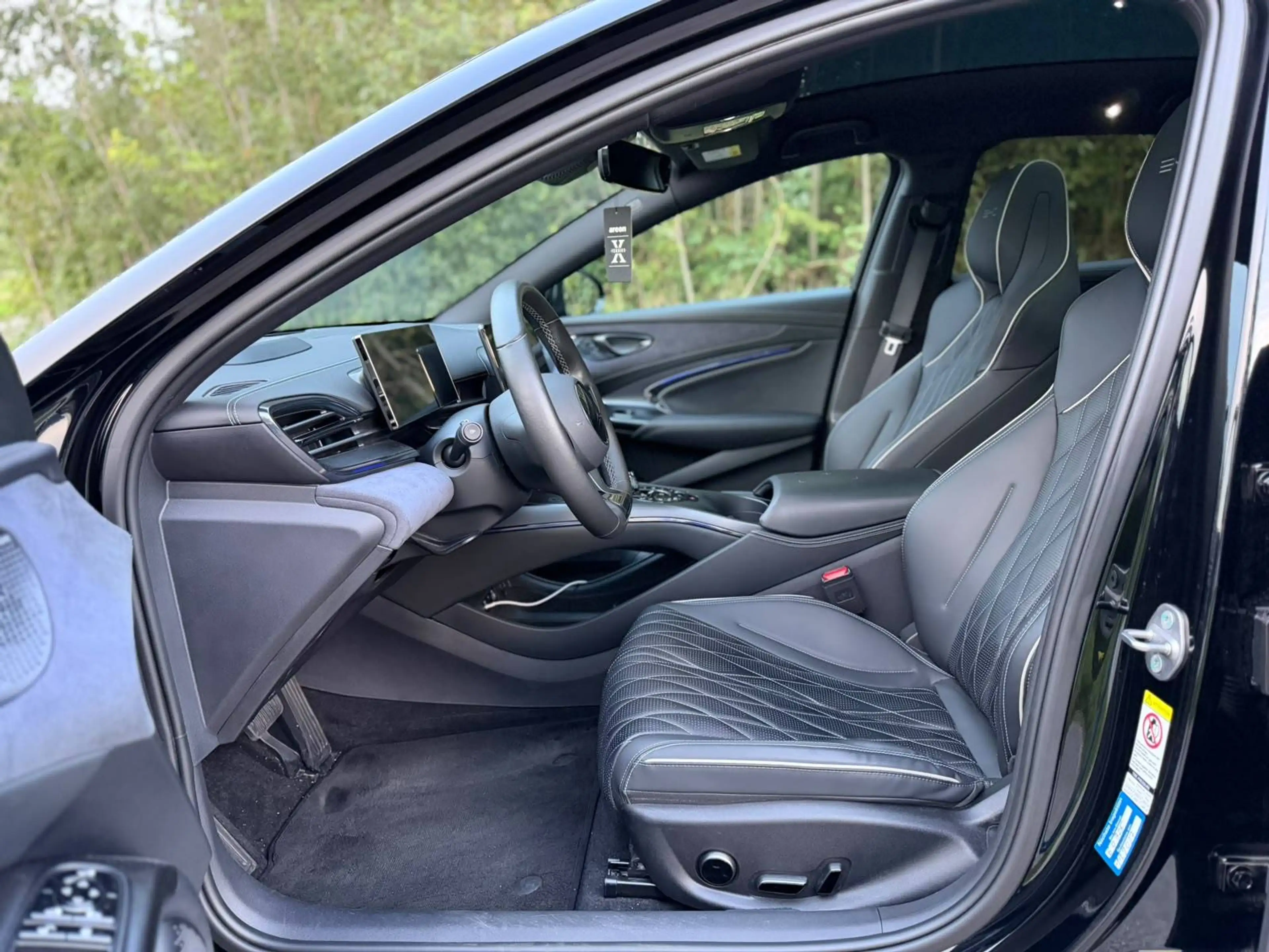 BYD Seal 380 kW AWD Executive — photo 14